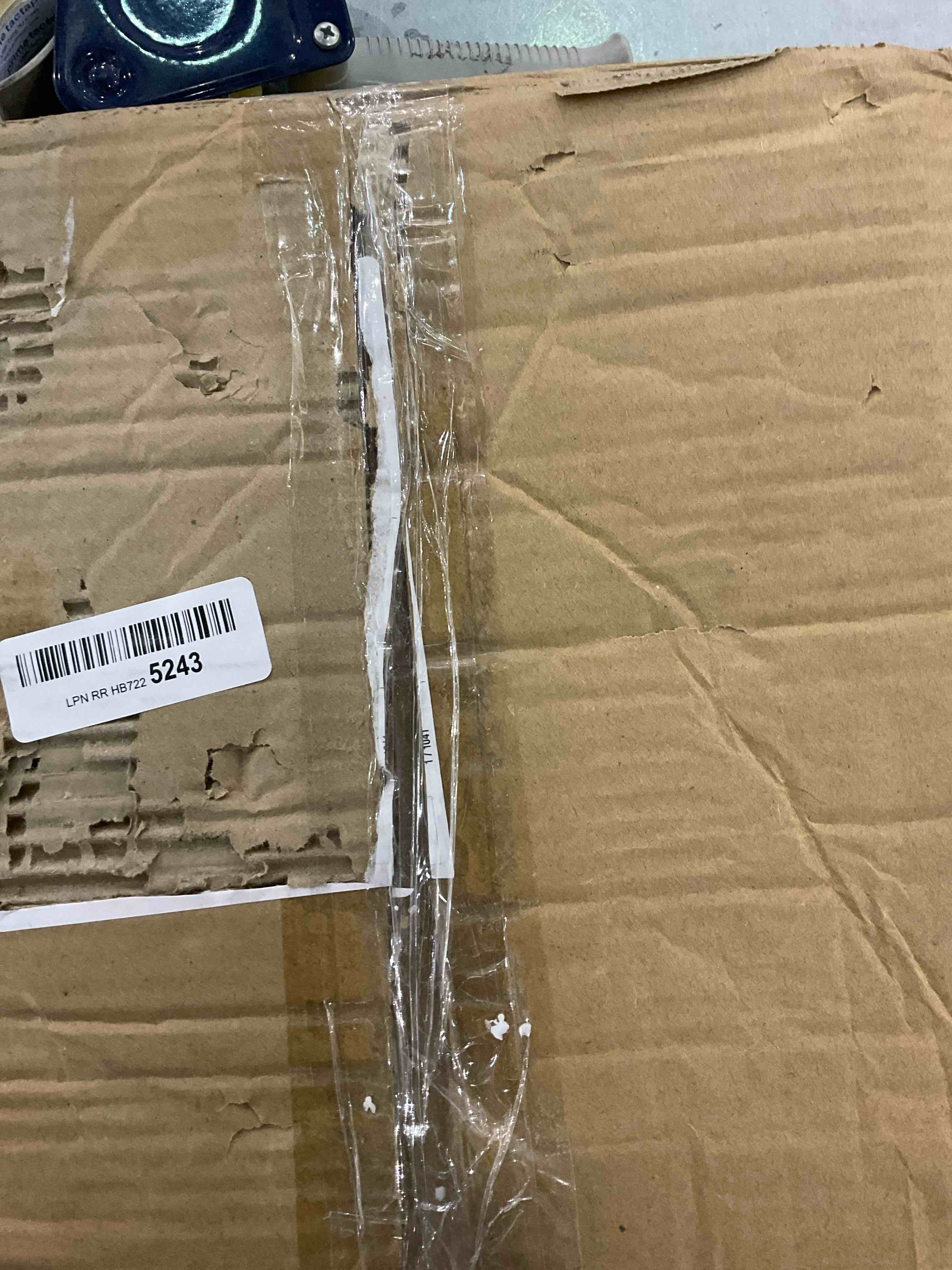 https://s3.amazonaws.com/lotting-images-prod/bidfta/EXS00594698_1699624435652.jpeg
