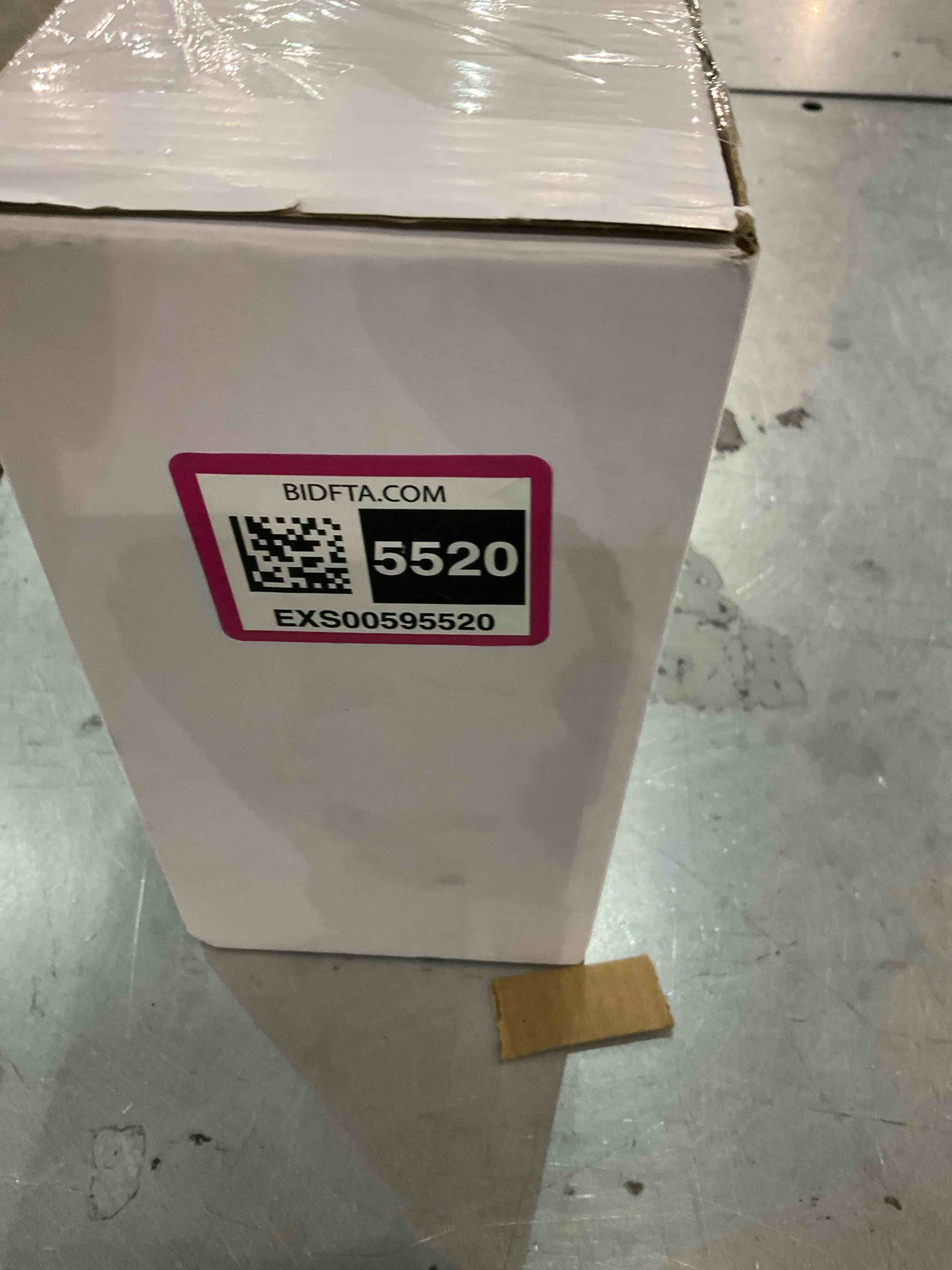 https://s3.amazonaws.com/lotting-images-prod/bidfta/EXS00595520_1699560957342.jpeg