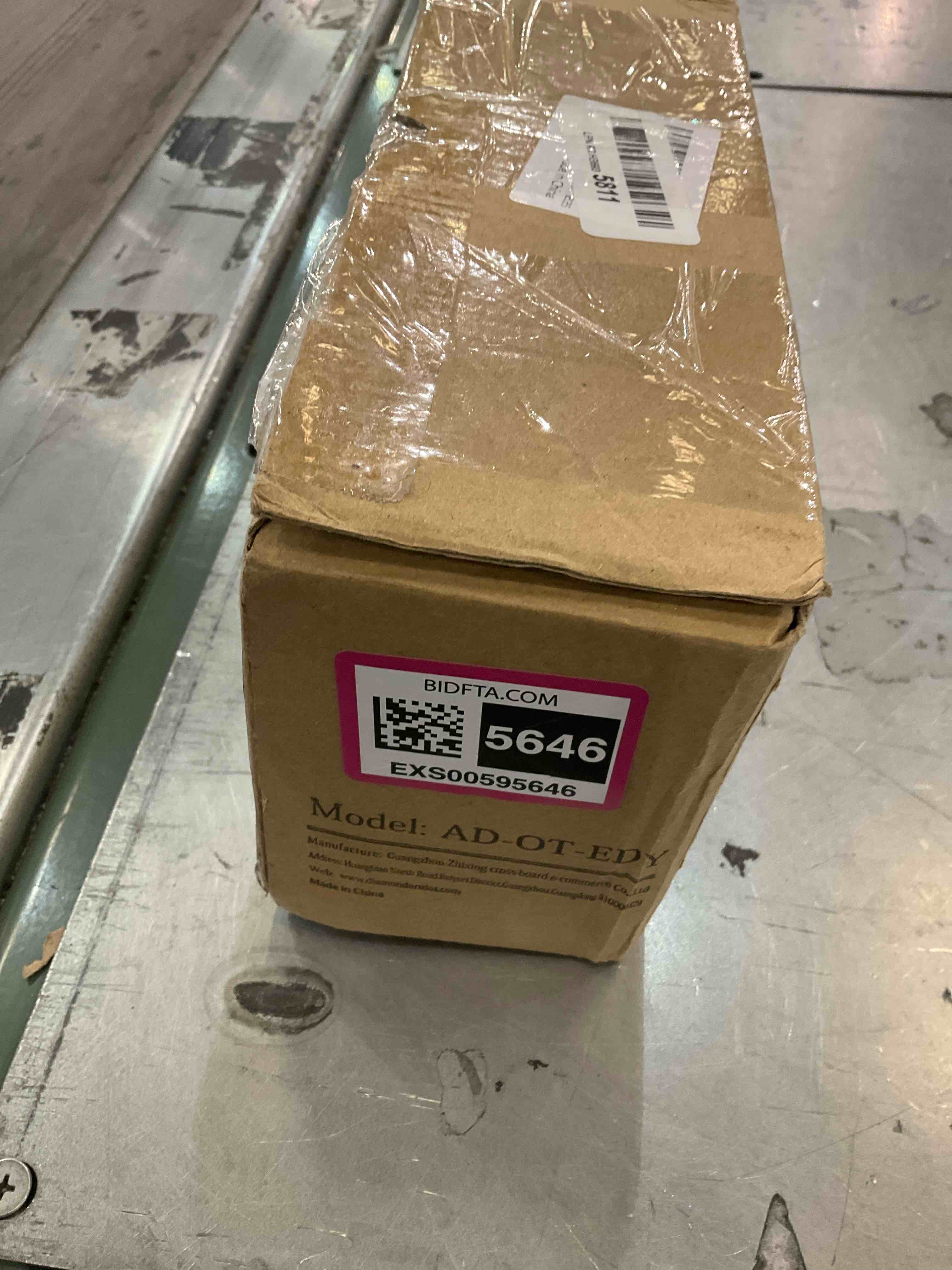 https://s3.amazonaws.com/lotting-images-prod/bidfta/EXS00595646_1699887917812.jpeg