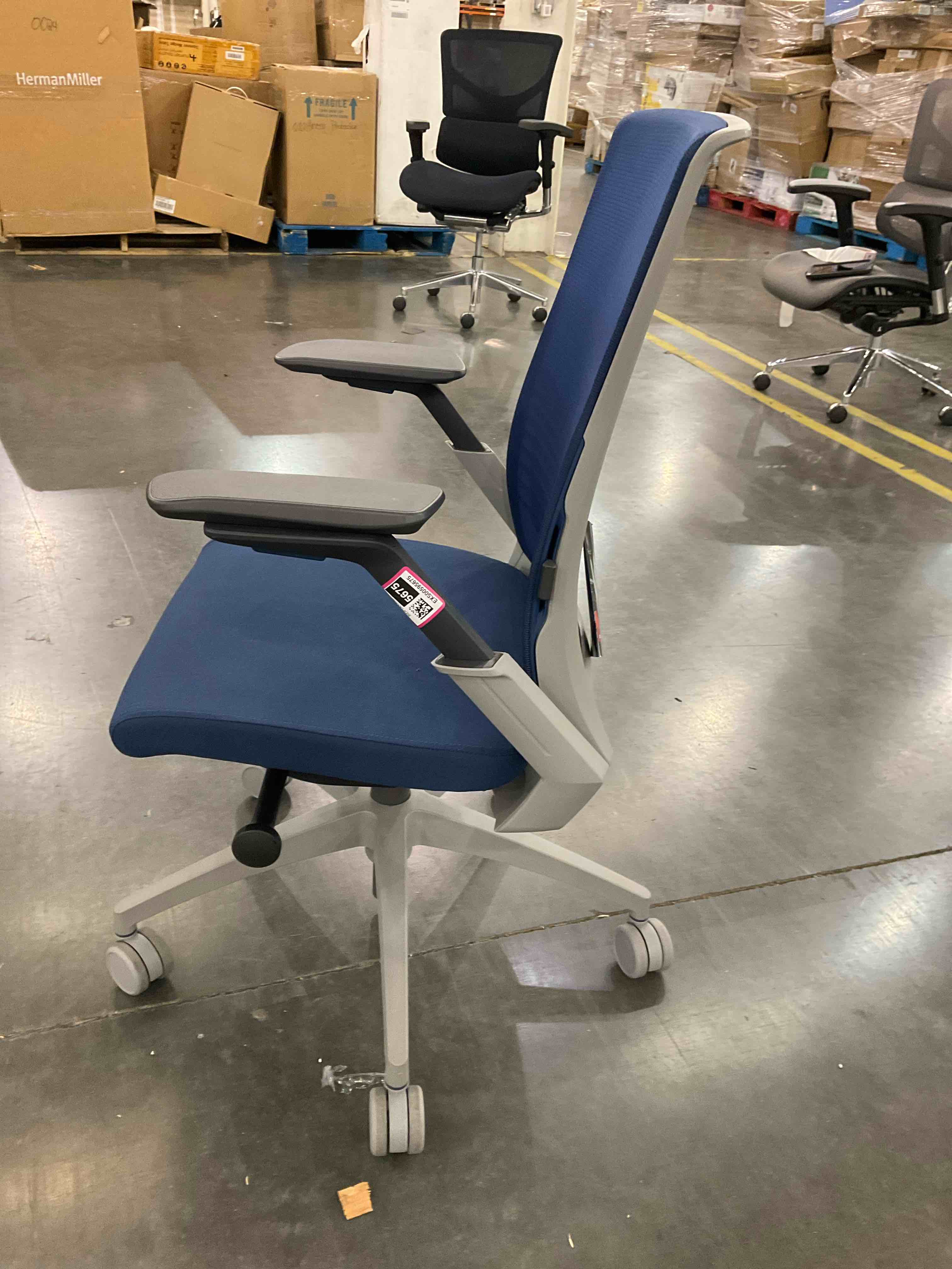 Vectra Sitonit task chair