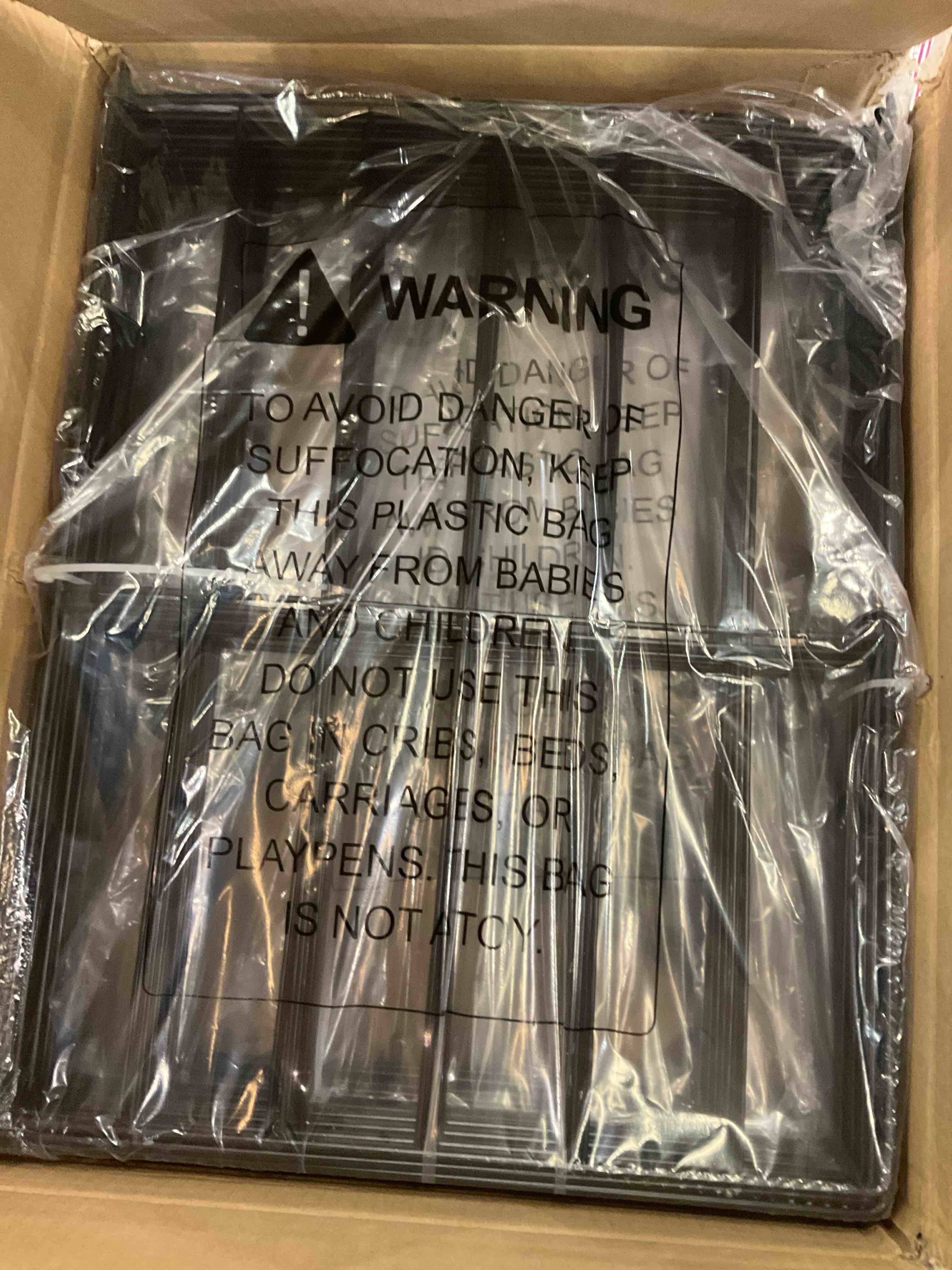 https://s3.amazonaws.com/lotting-images-prod/bidfta/EXS00595920_1700070588062.jpeg
