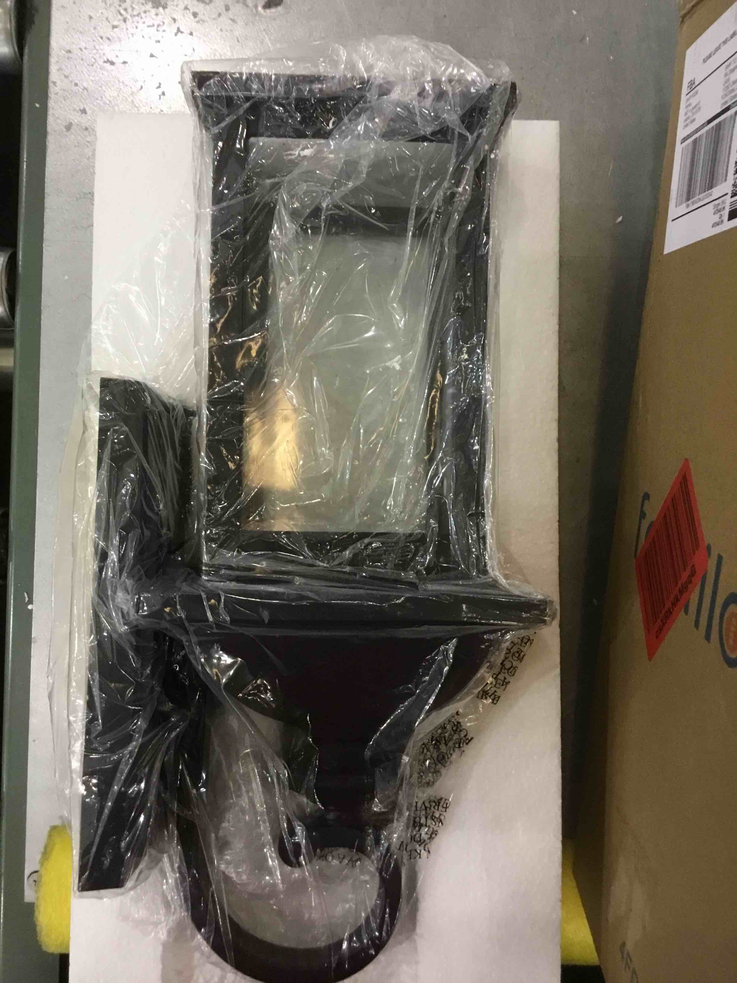 https://s3.amazonaws.com/lotting-images-prod/bidfta/EXS00597442_1699286167501.jpeg