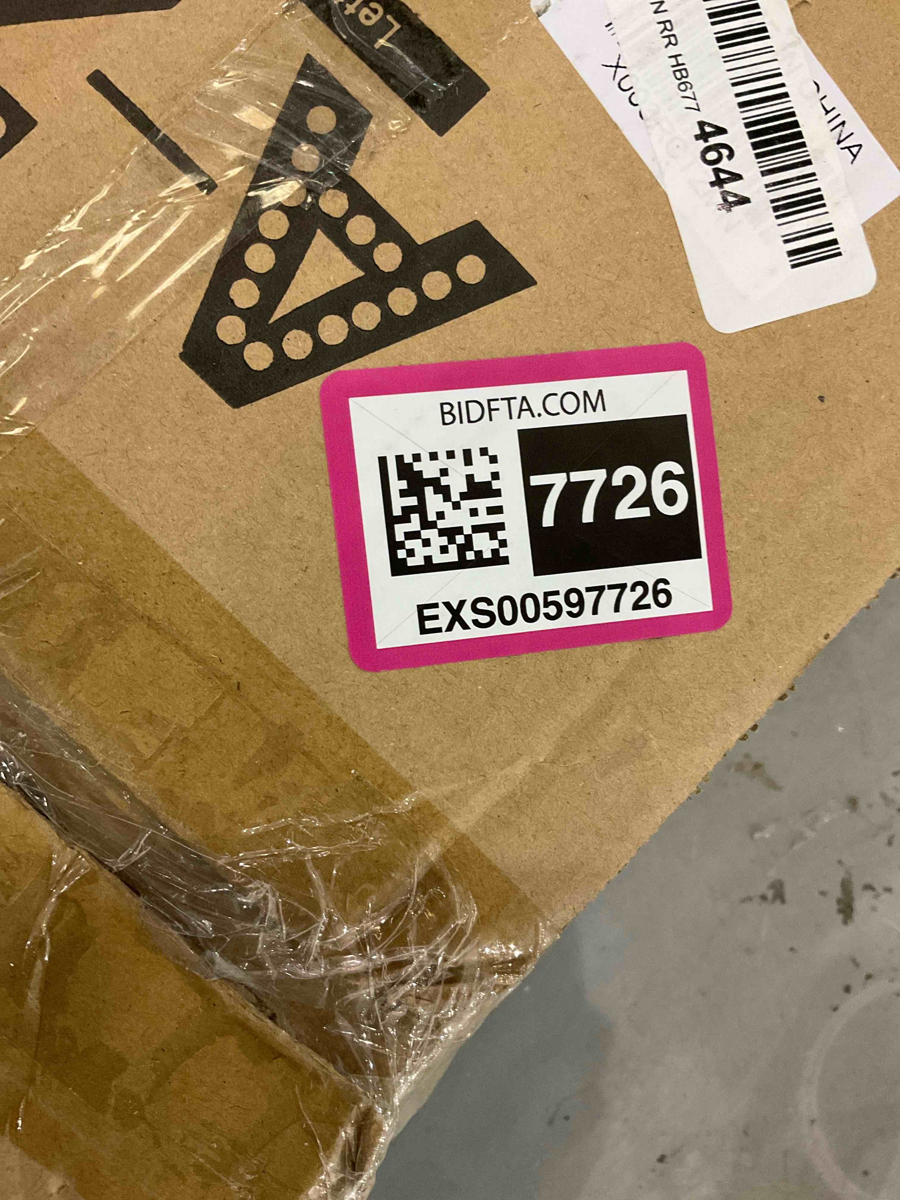 https://s3.amazonaws.com/lotting-images-prod/bidfta/EXS00597726_1699368108004.jpeg