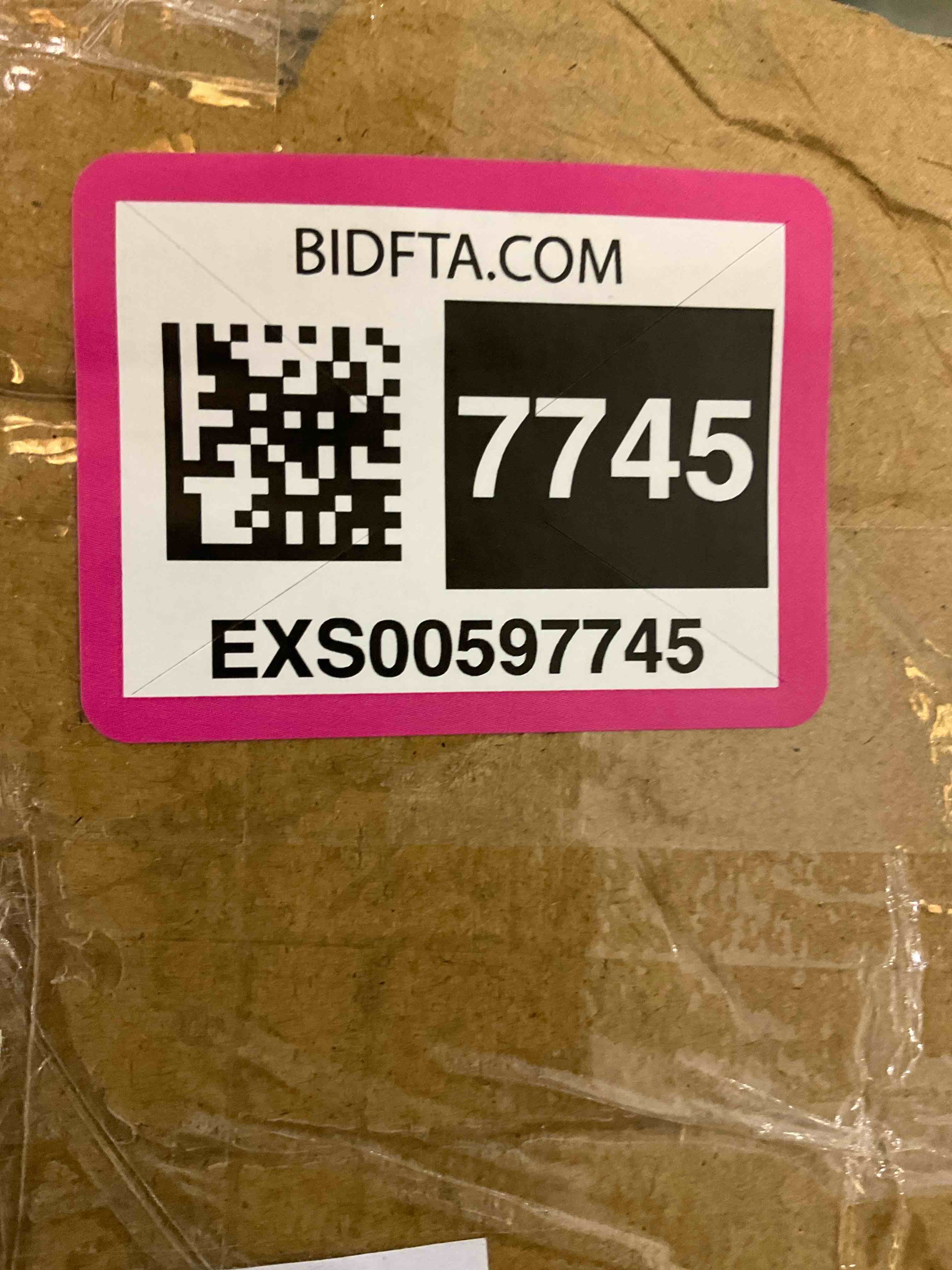 https://s3.amazonaws.com/lotting-images-prod/bidfta/EXS00597745_1699370771662.jpeg