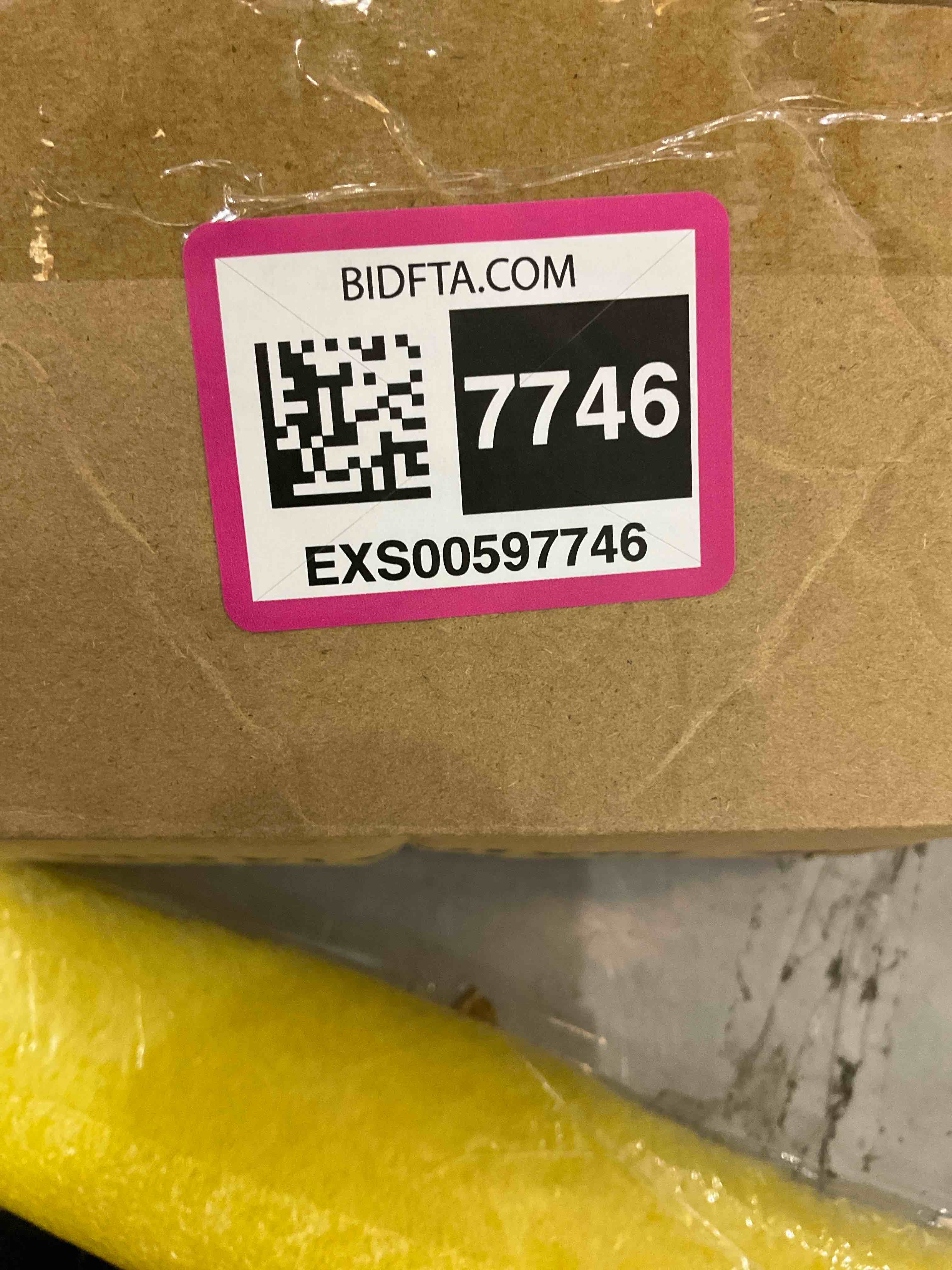 https://s3.amazonaws.com/lotting-images-prod/bidfta/EXS00597746_1699370891171.jpeg