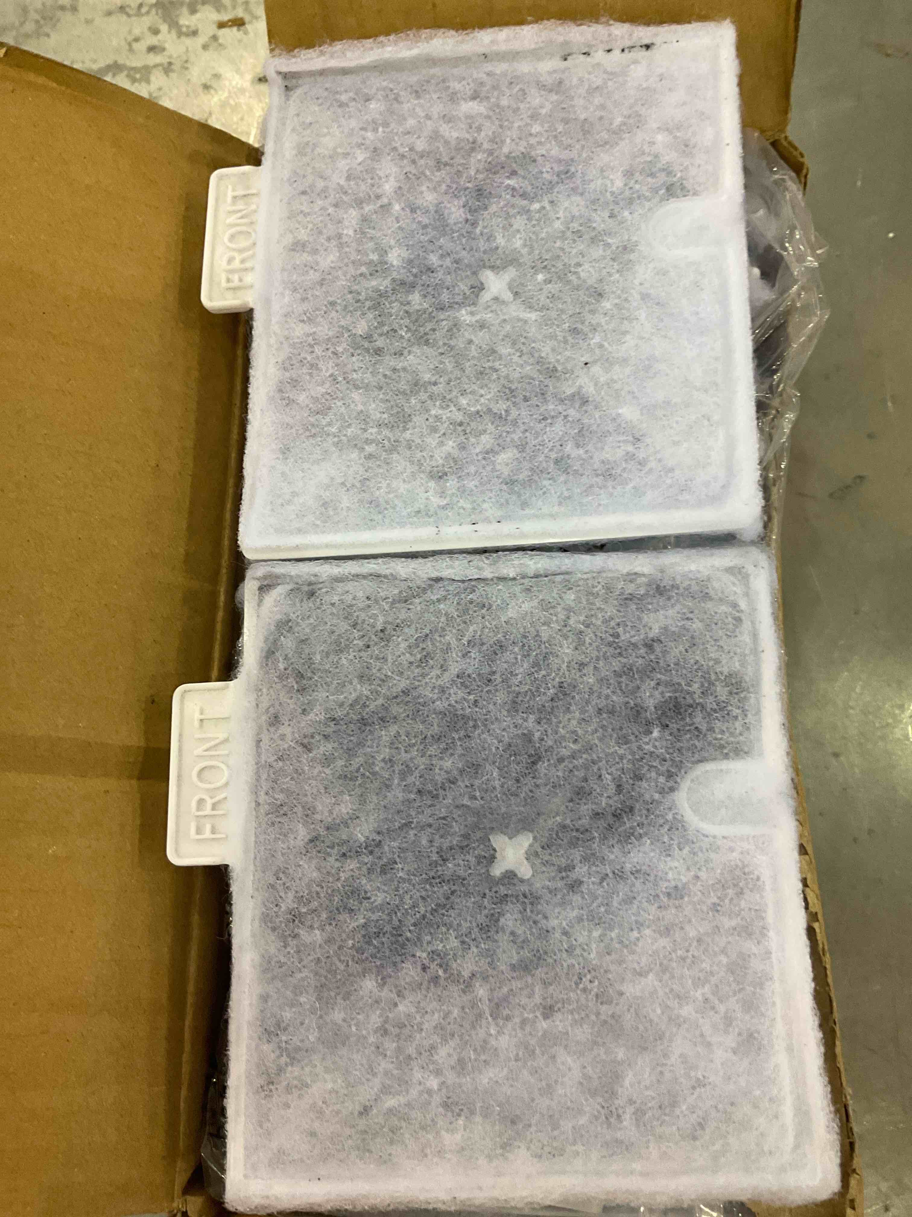 https://s3.amazonaws.com/lotting-images-prod/bidfta/EXS00598333_1700510749913.jpeg