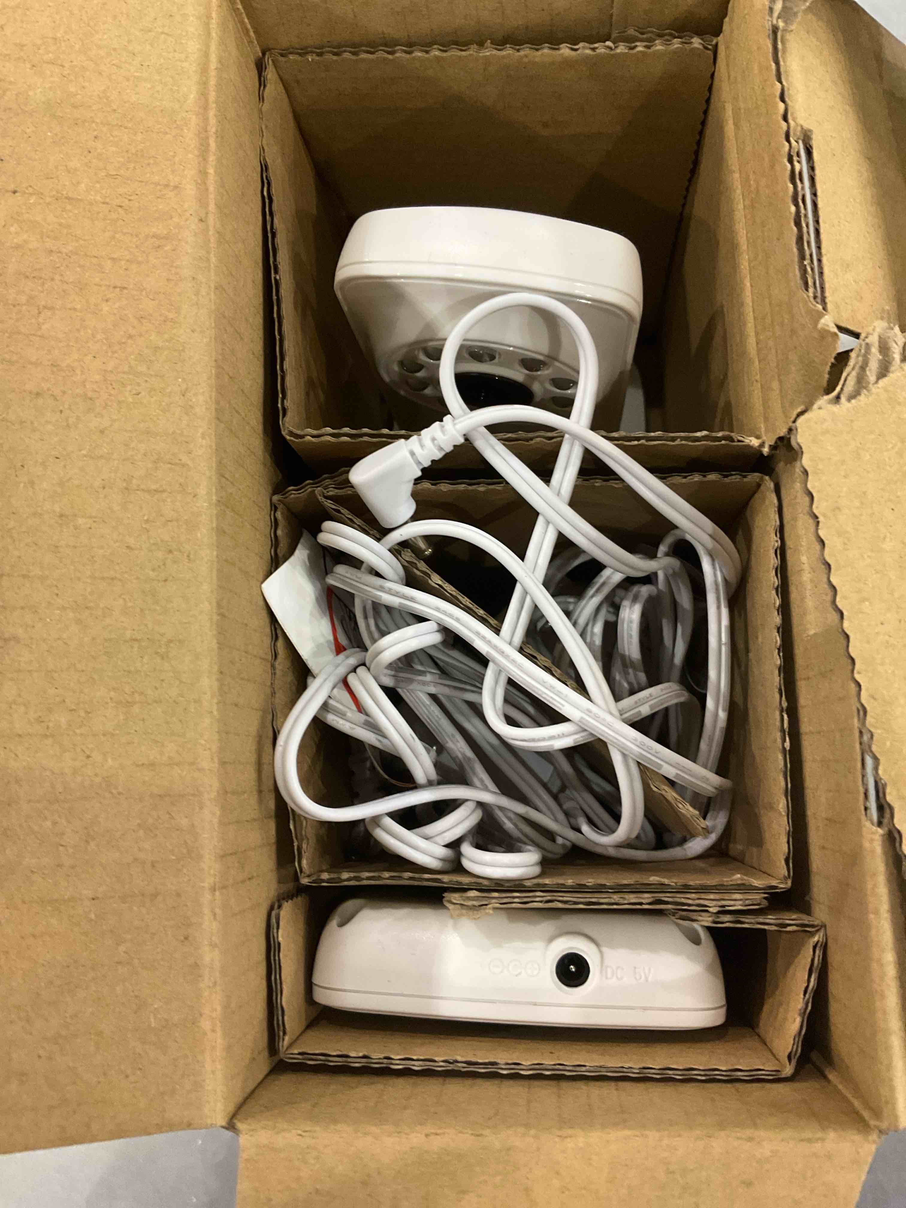 https://s3.amazonaws.com/lotting-images-prod/bidfta/EXS00598362_1700570010324.jpeg