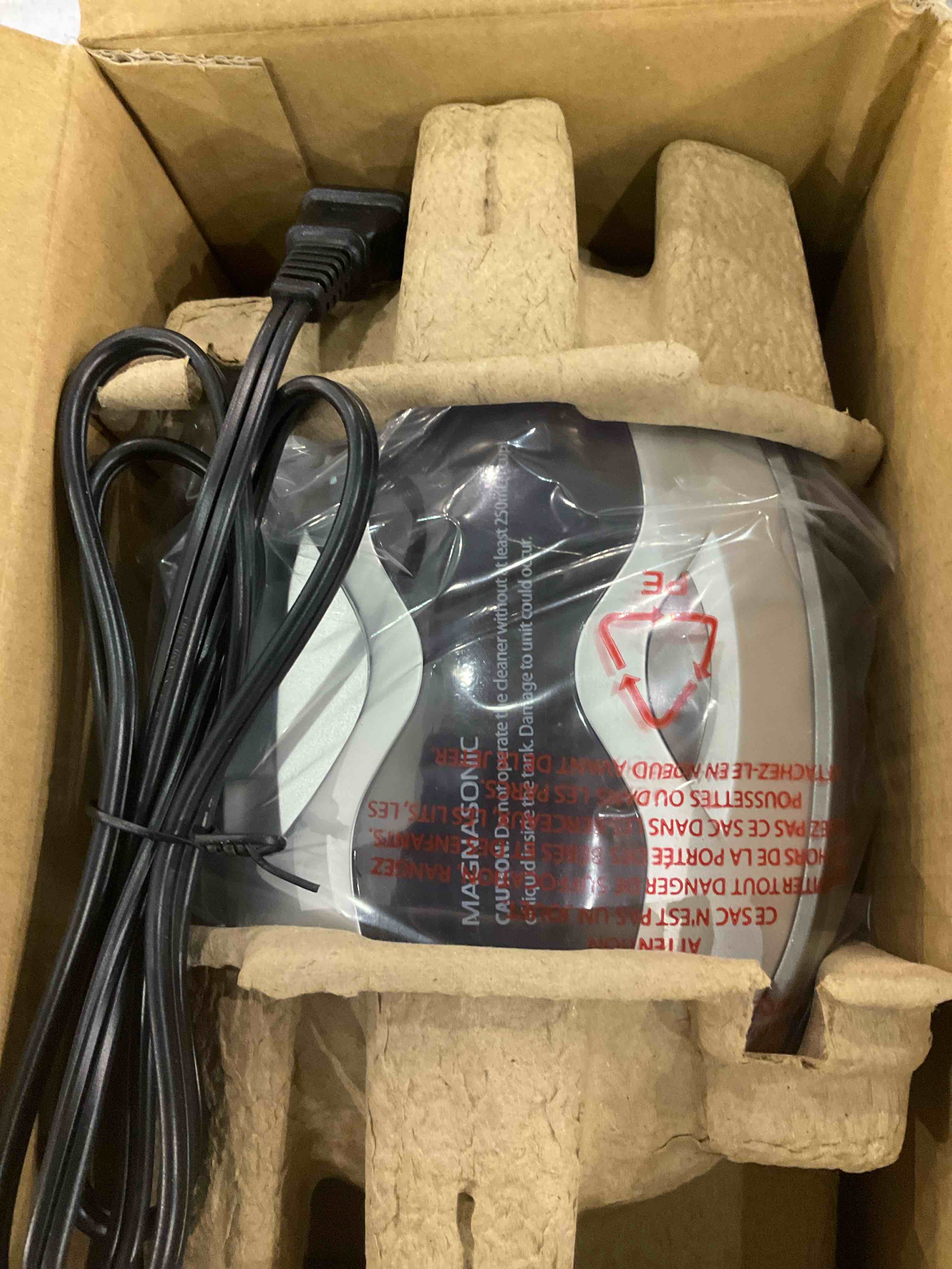 https://s3.amazonaws.com/lotting-images-prod/bidfta/EXS00598363_1700570129888.jpeg