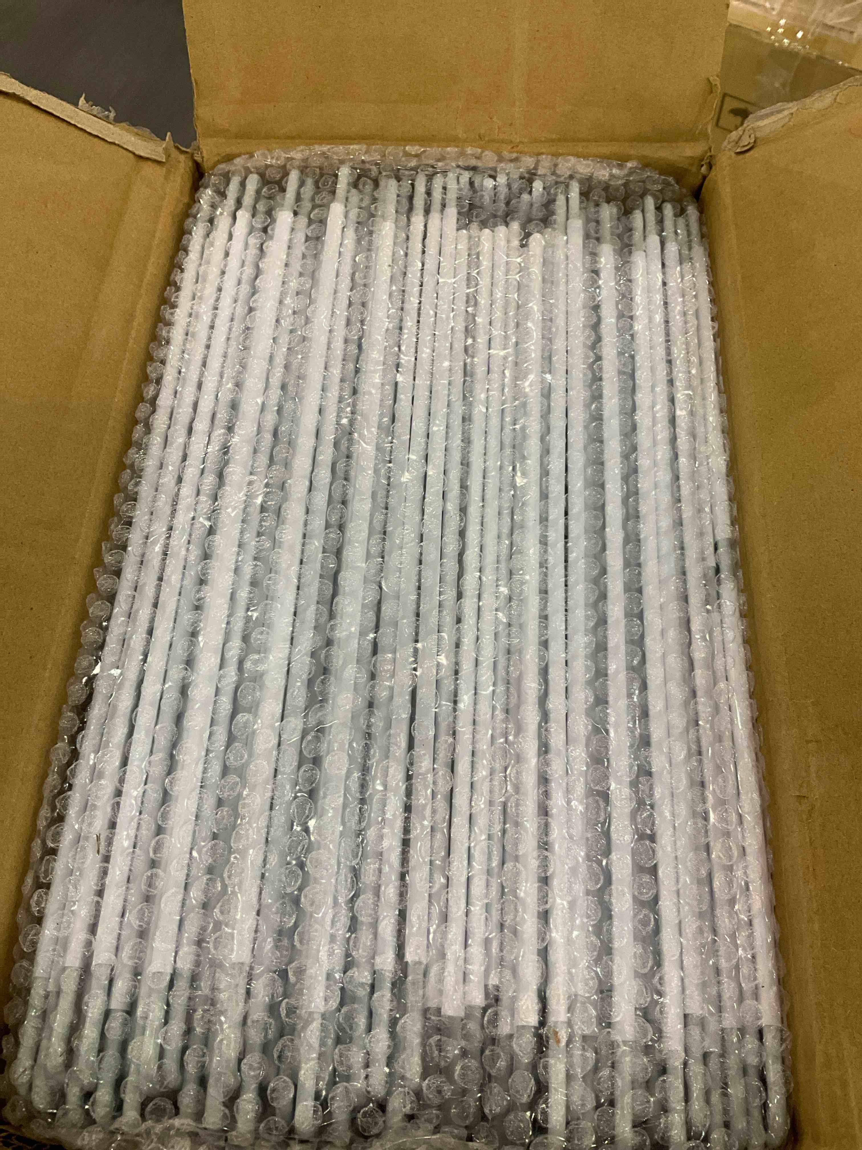 https://s3.amazonaws.com/lotting-images-prod/bidfta/EXS00598490_1700592679412.jpeg