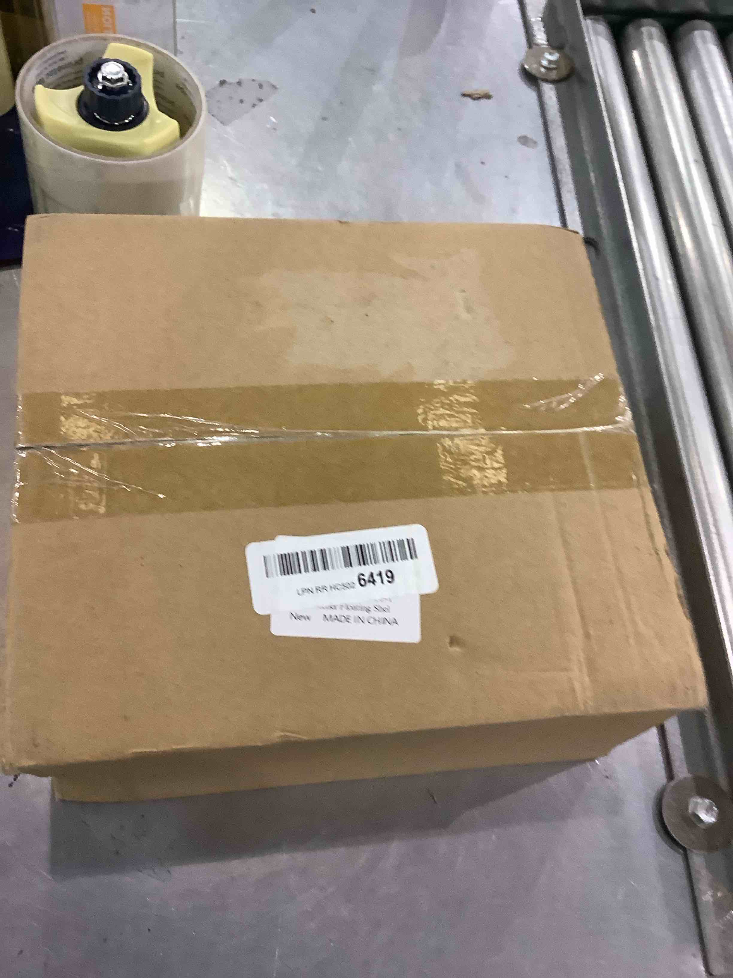 https://s3.amazonaws.com/lotting-images-prod/bidfta/EXS00598534_1699626488805.jpeg