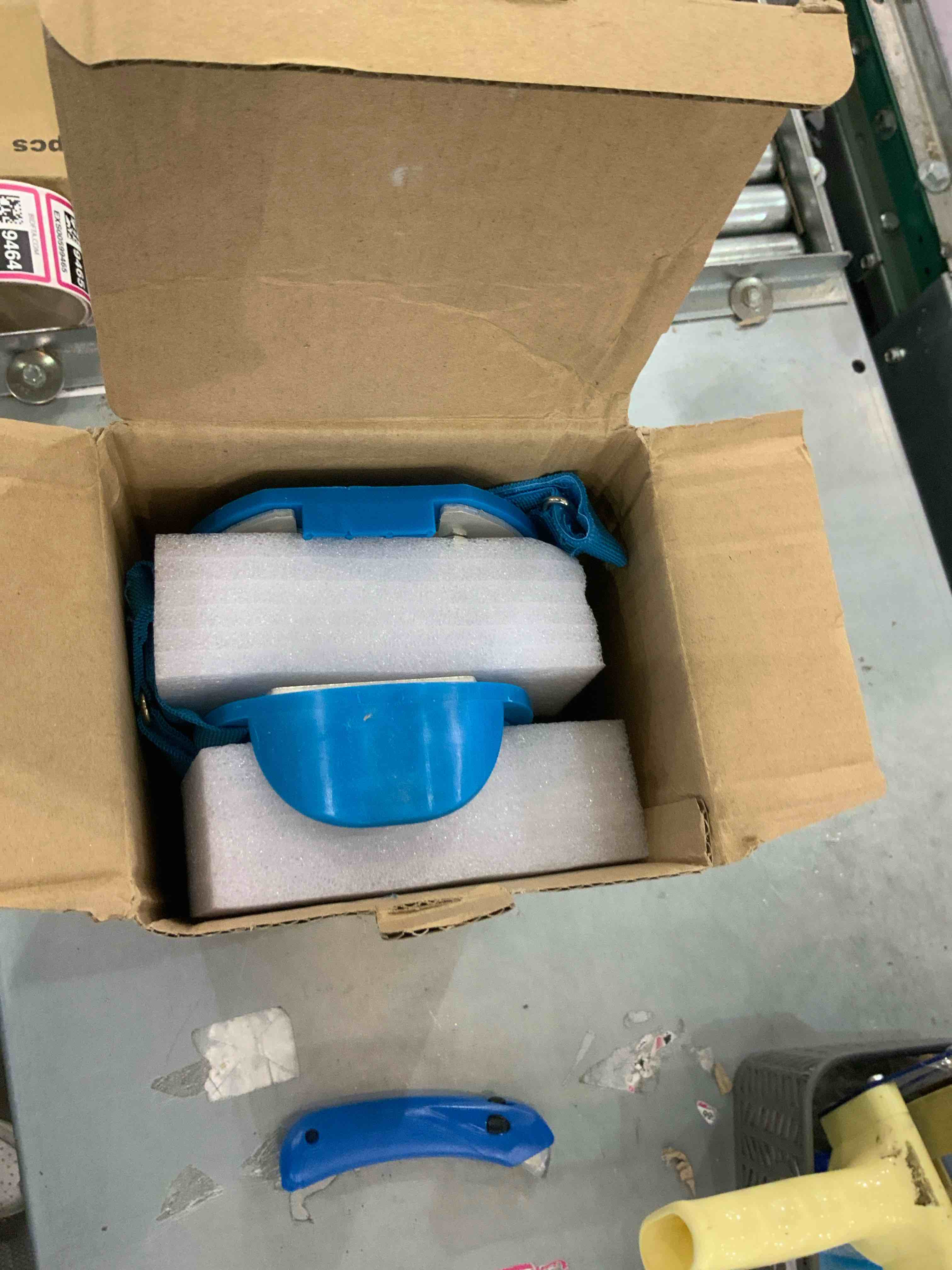 https://s3.amazonaws.com/lotting-images-prod/bidfta/EXS00599464_1701114402316.jpeg