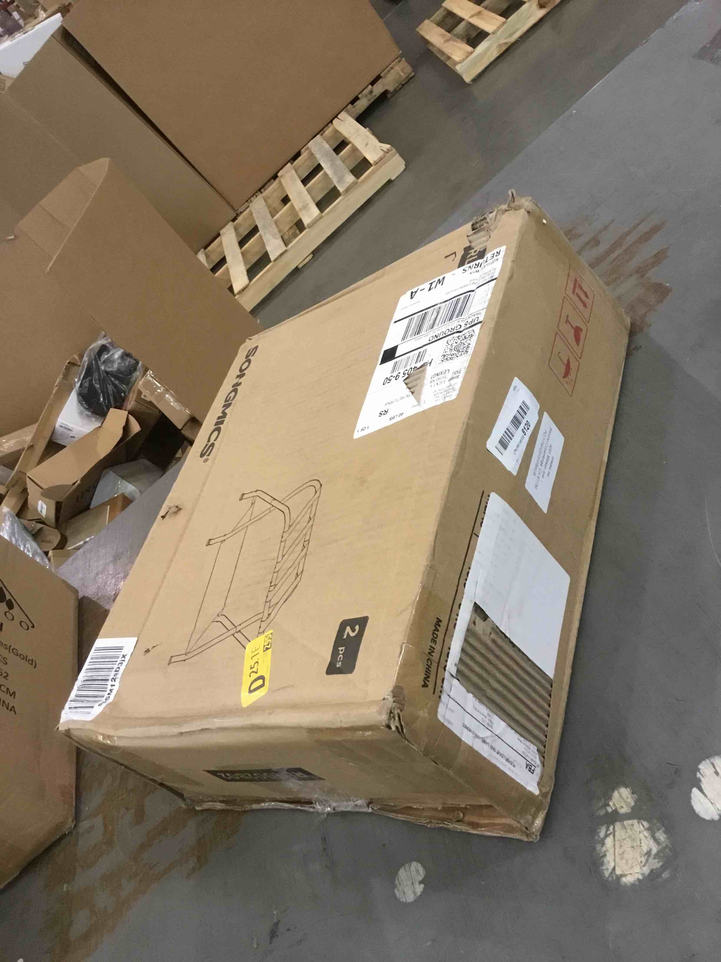 https://s3.amazonaws.com/lotting-images-prod/bidfta/EXS00600146_1699296129460.jpeg
