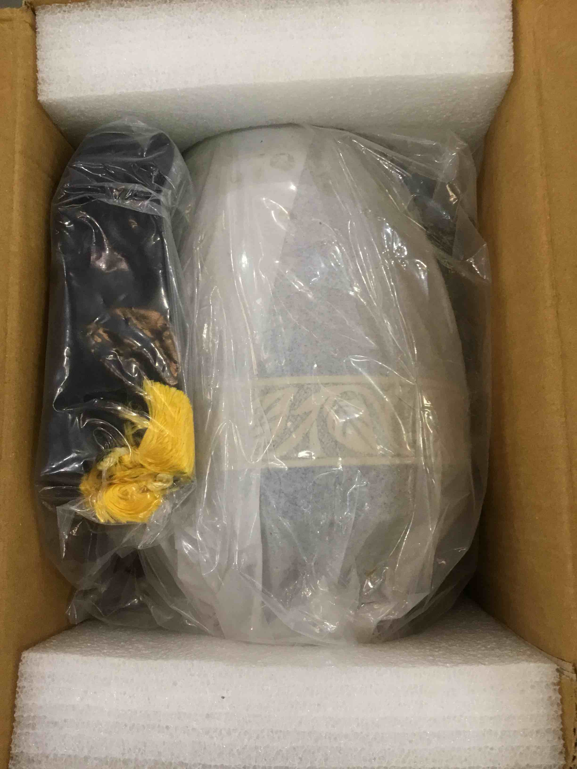 https://s3.amazonaws.com/lotting-images-prod/bidfta/EXS00600149_1699296753154.jpeg