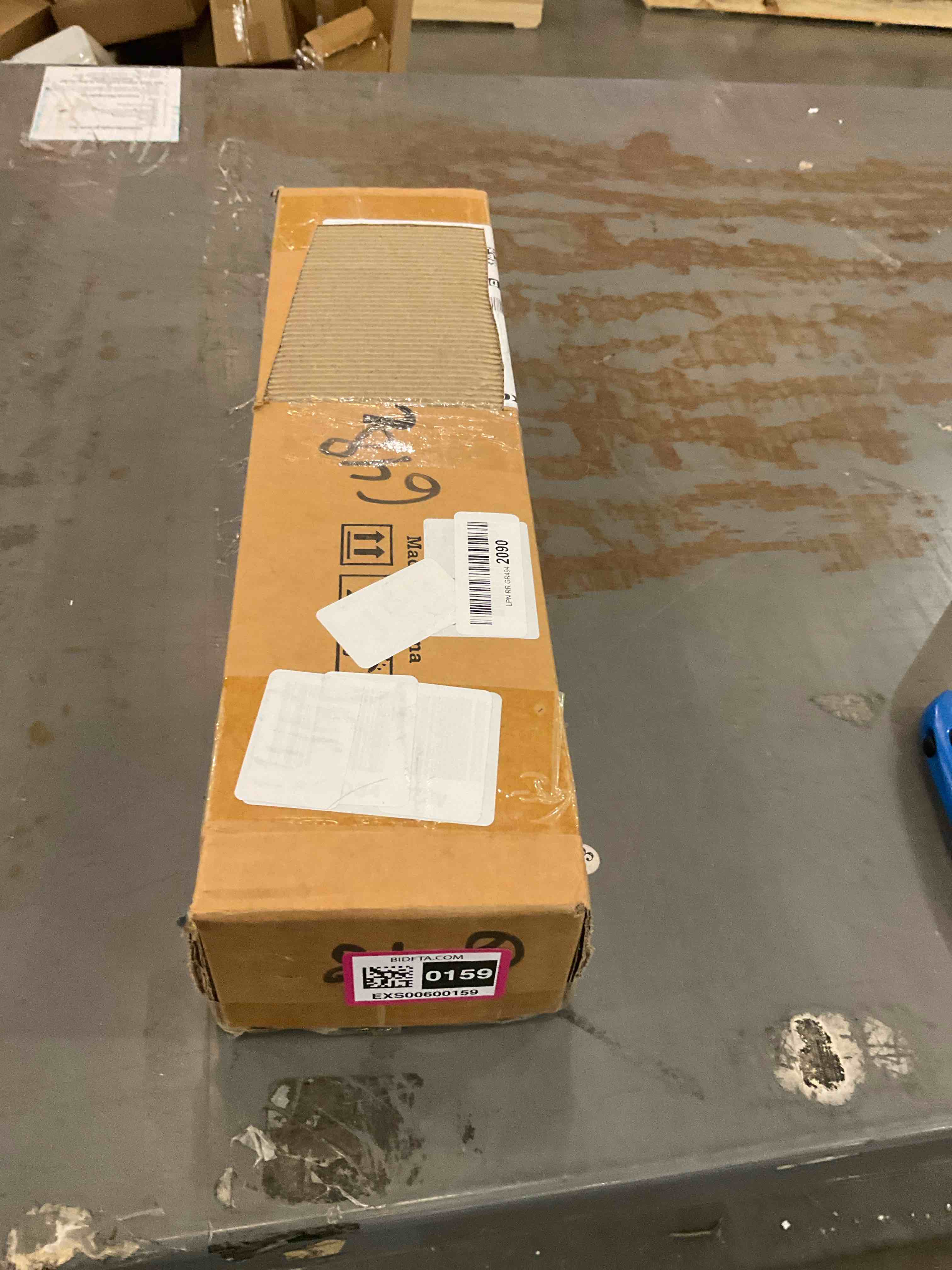 https://s3.amazonaws.com/lotting-images-prod/bidfta/EXS00600159_1699299791985.jpeg