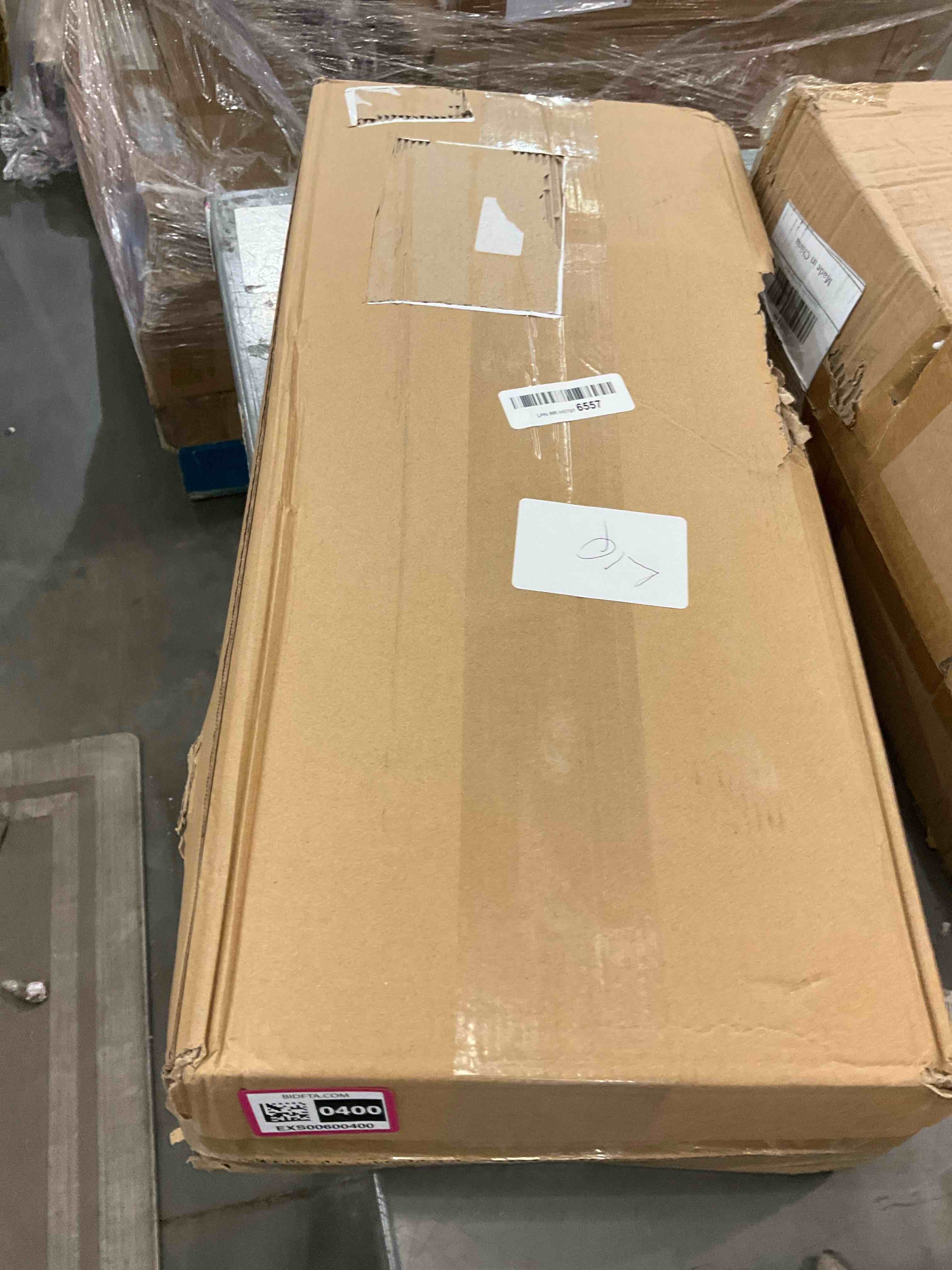https://s3.amazonaws.com/lotting-images-prod/bidfta/EXS00600400_1699637255189.jpeg