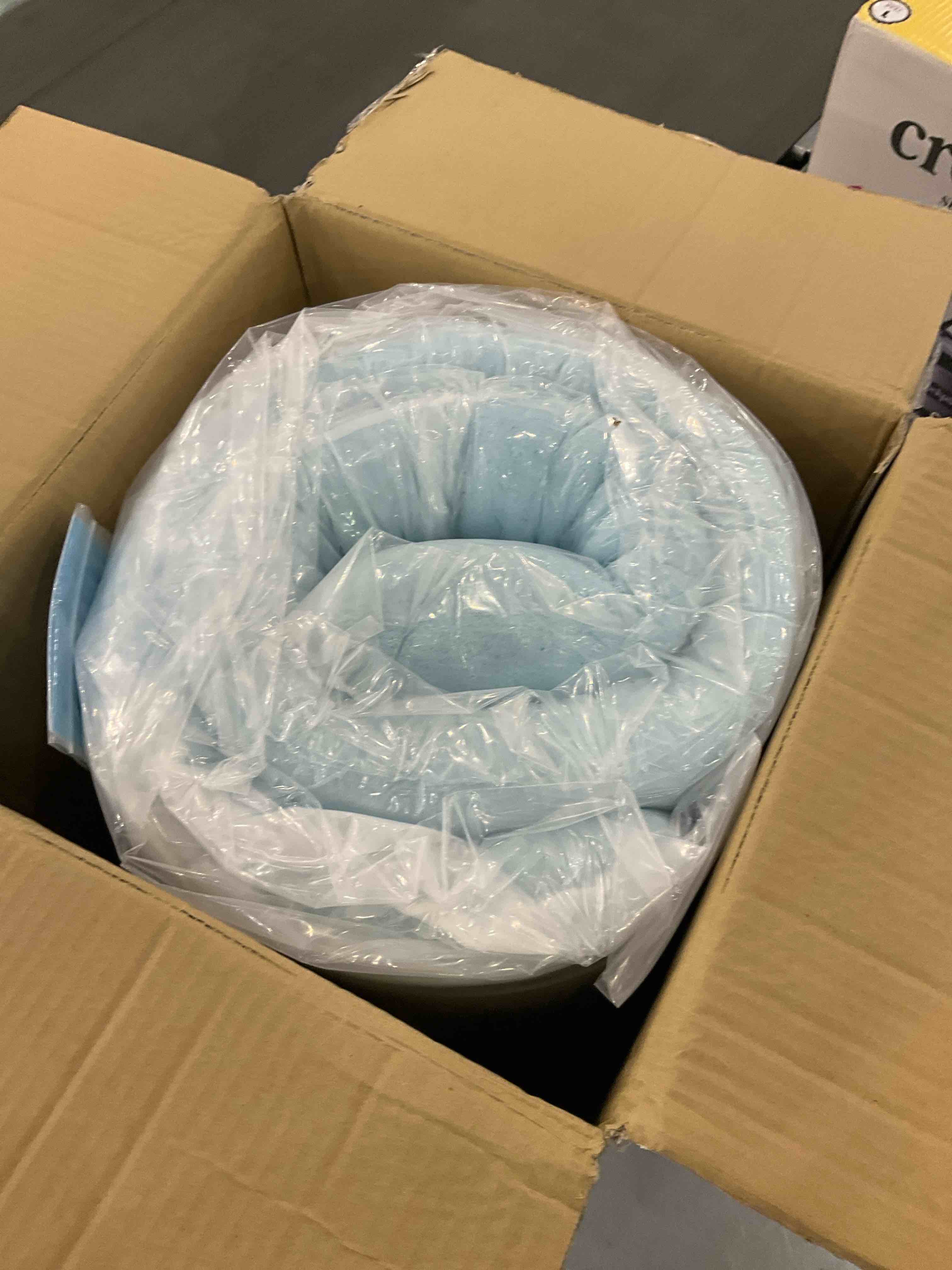 https://s3.amazonaws.com/lotting-images-prod/bidfta/EXS00600588_1698759056019.jpeg