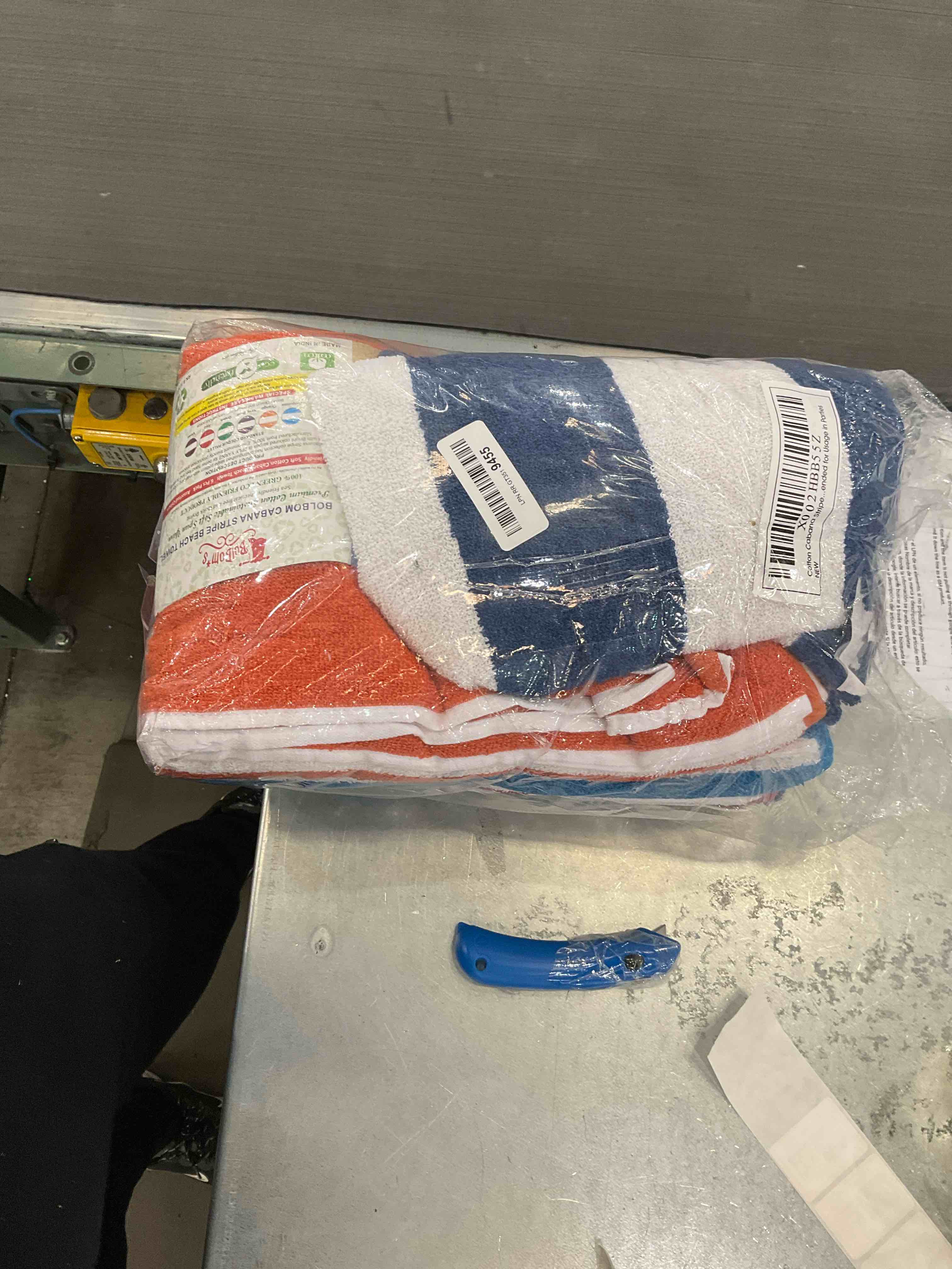 https://s3.amazonaws.com/lotting-images-prod/bidfta/EXS00600920_1698772806416.jpeg