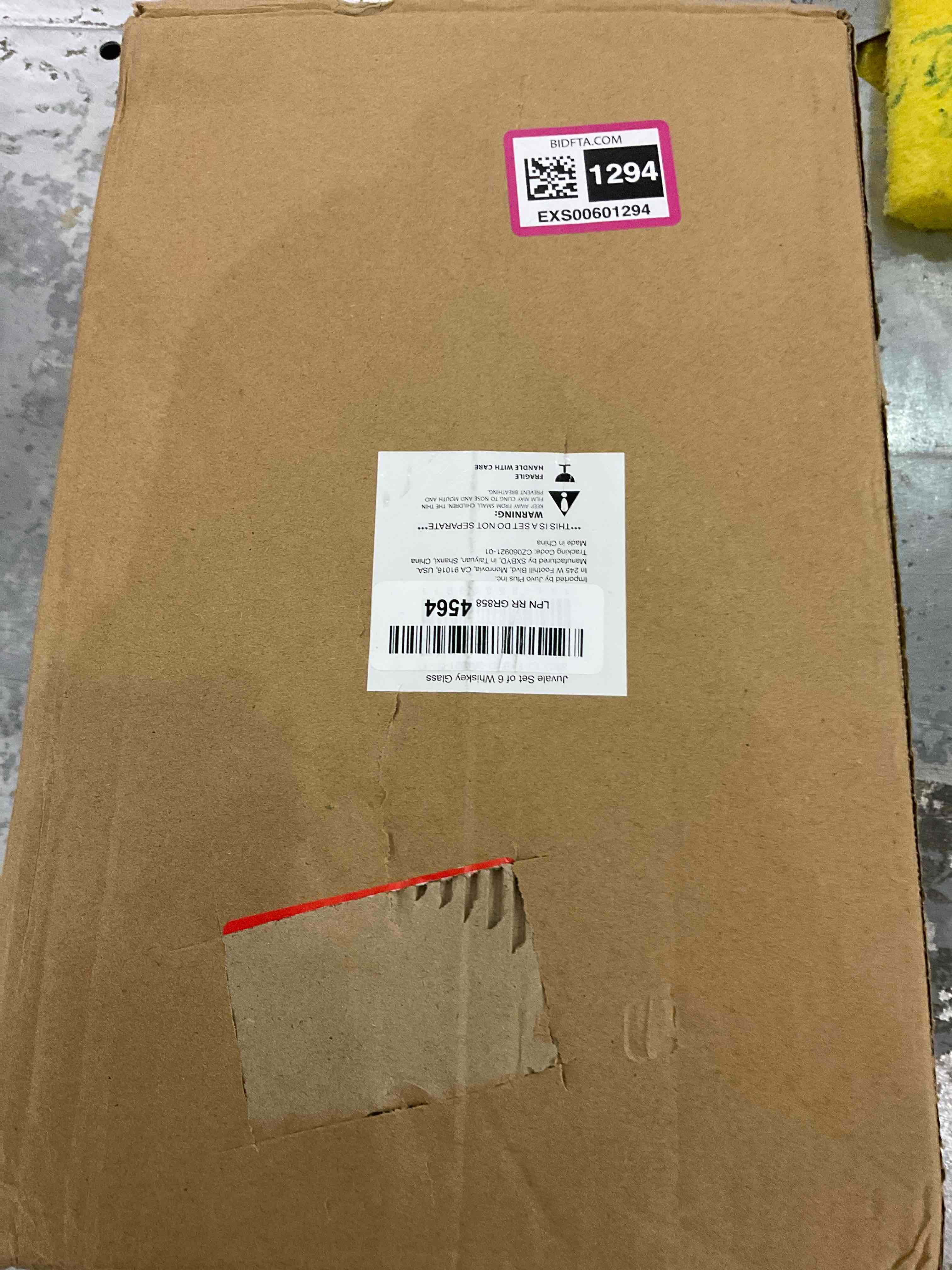 https://s3.amazonaws.com/lotting-images-prod/bidfta/EXS00601294_1698686658931.jpeg