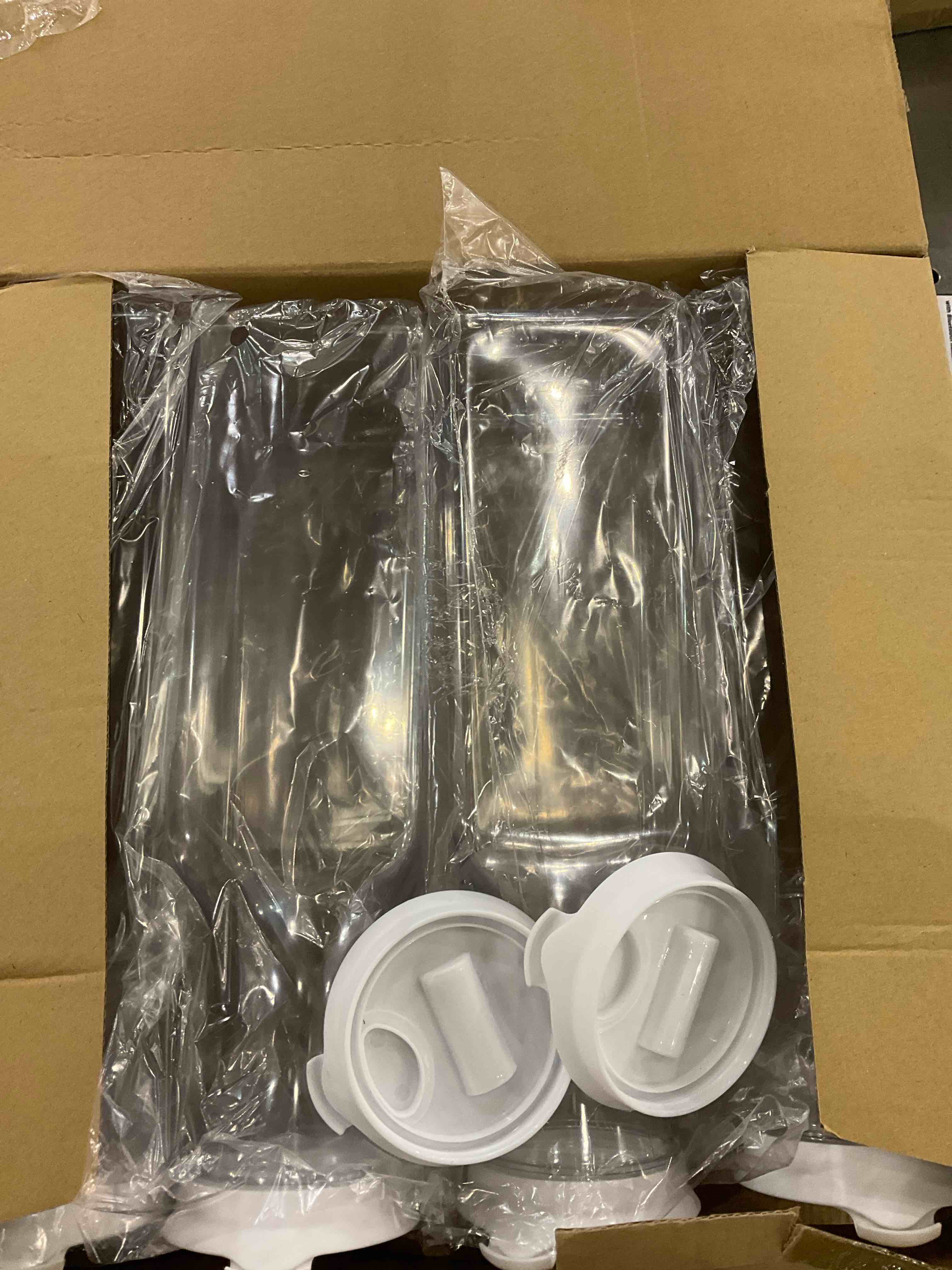 https://s3.amazonaws.com/lotting-images-prod/bidfta/EXS00601834_1698674388946.jpeg