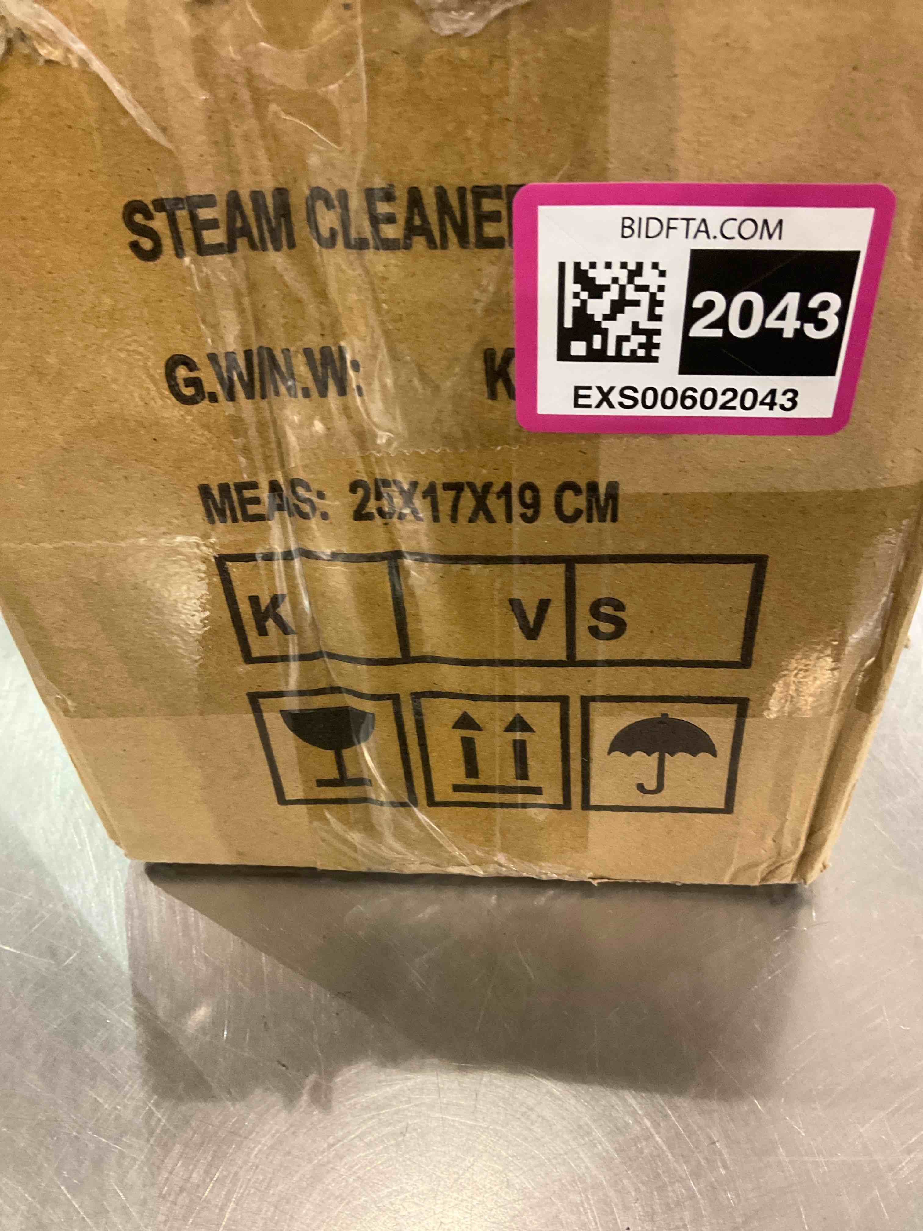 https://s3.amazonaws.com/lotting-images-prod/bidfta/EXS00602043_1701261460023.jpeg