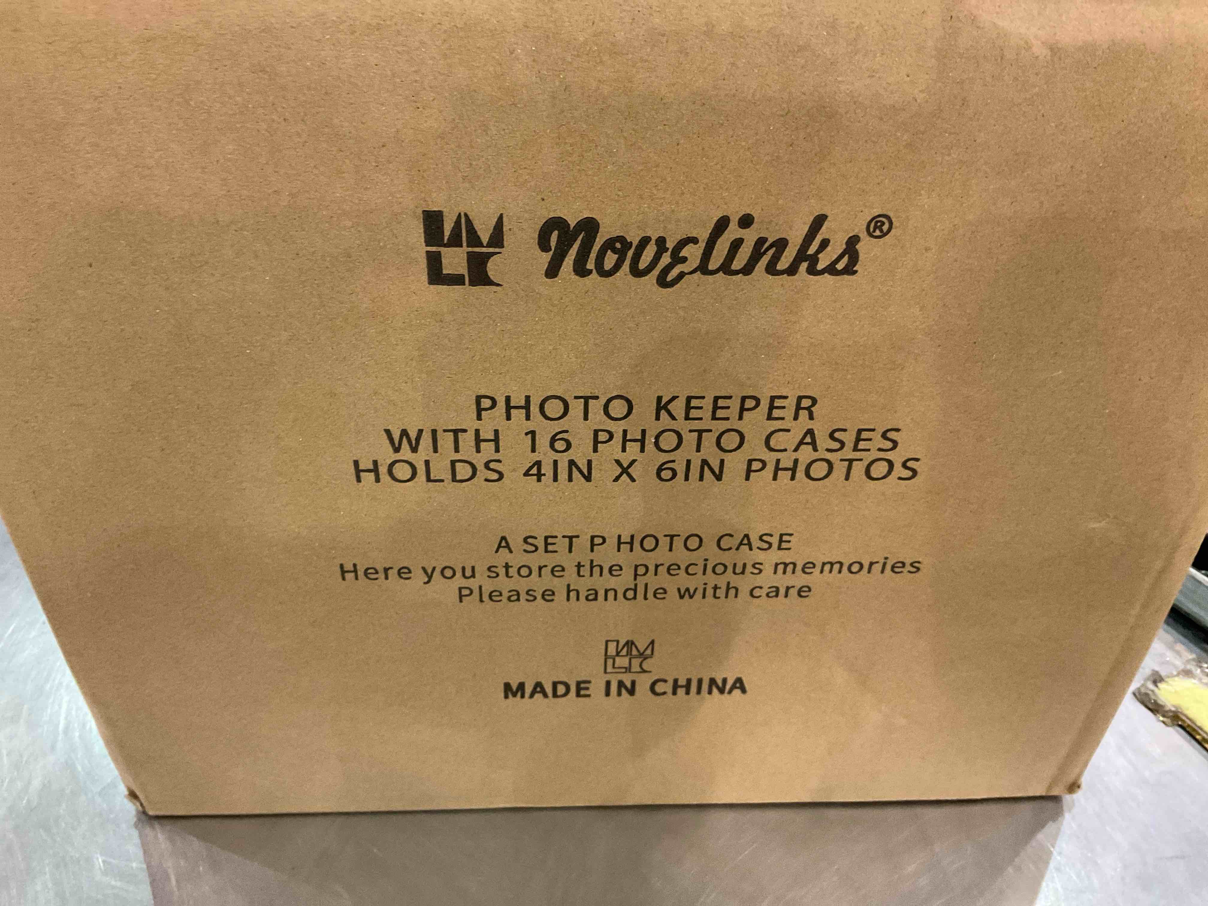 https://s3.amazonaws.com/lotting-images-prod/bidfta/EXS00602333_1701375808764.jpeg