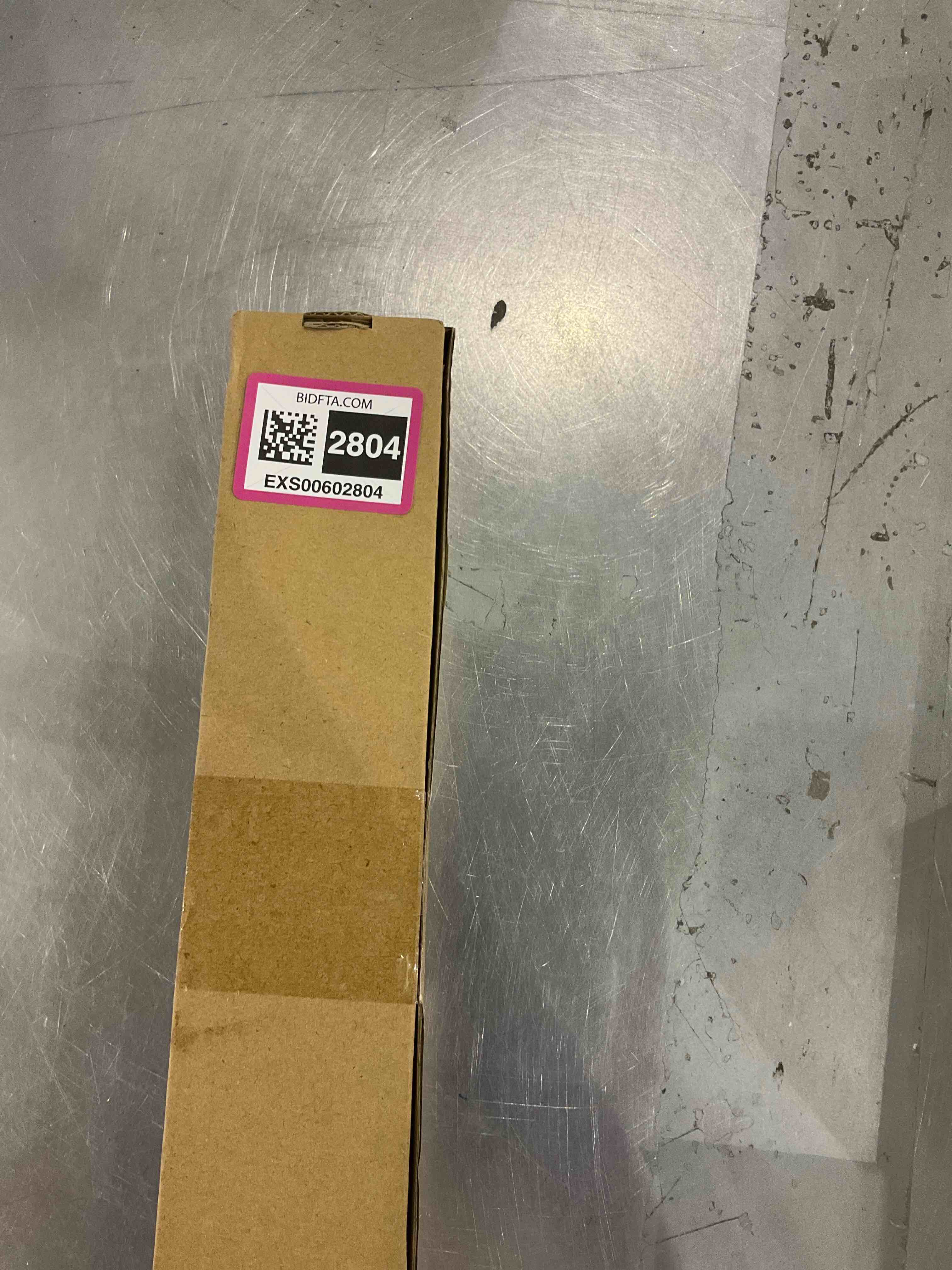 https://s3.amazonaws.com/lotting-images-prod/bidfta/EXS00602804_1698670261345.jpeg