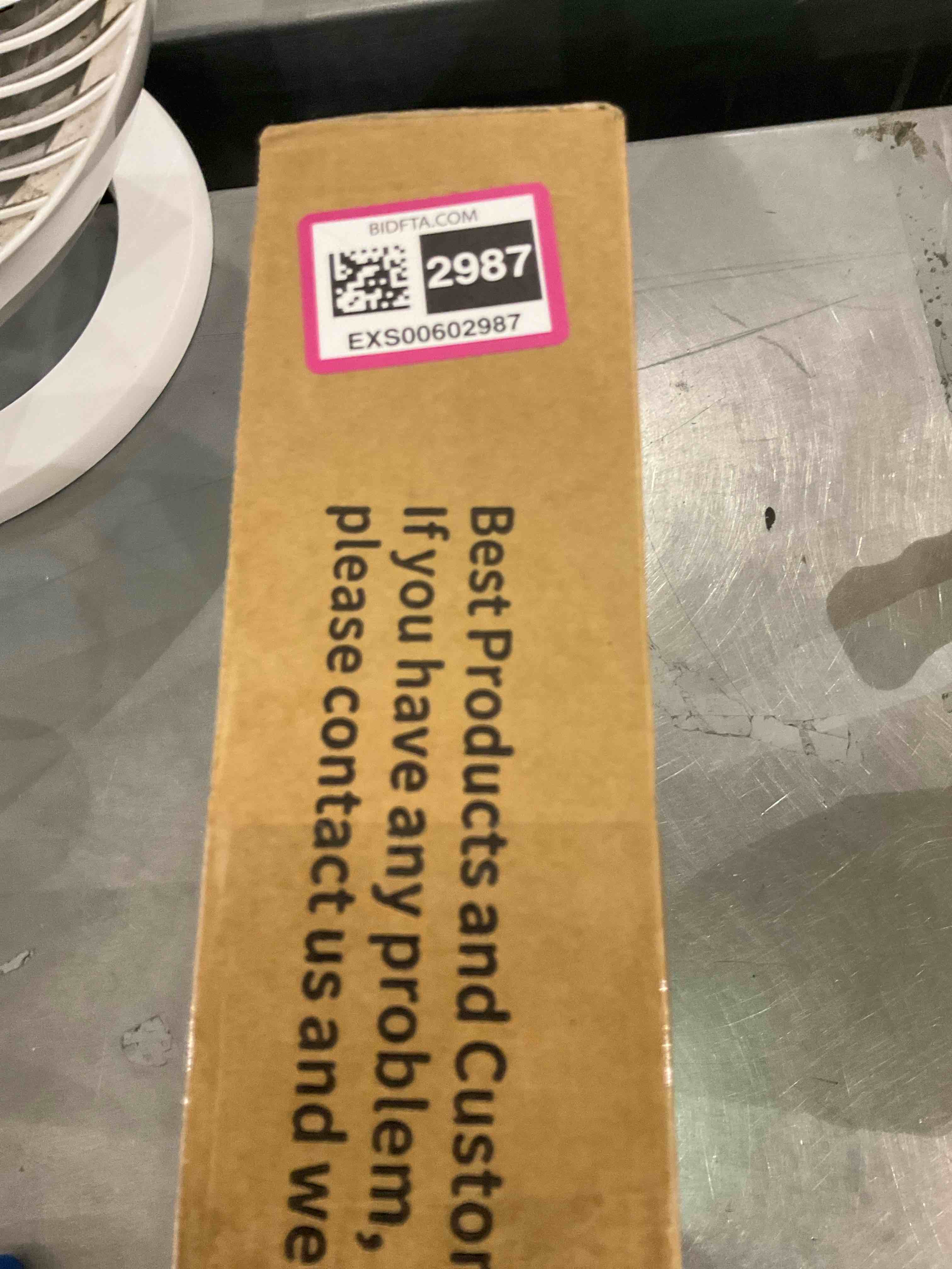 https://s3.amazonaws.com/lotting-images-prod/bidfta/EXS00602987_1698692308795.jpeg