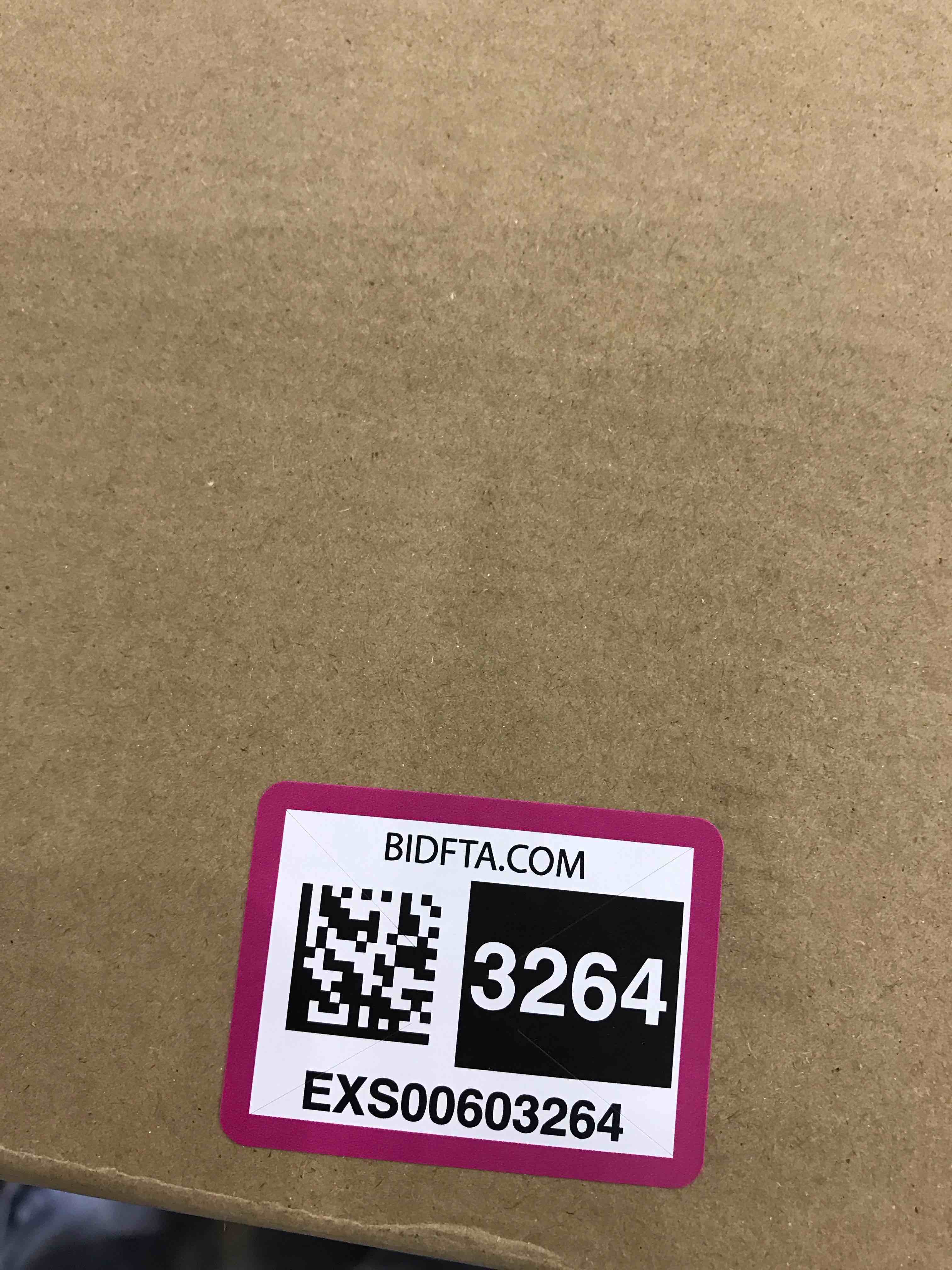 https://s3.amazonaws.com/lotting-images-prod/bidfta/EXS00603264_1698688107098.jpeg