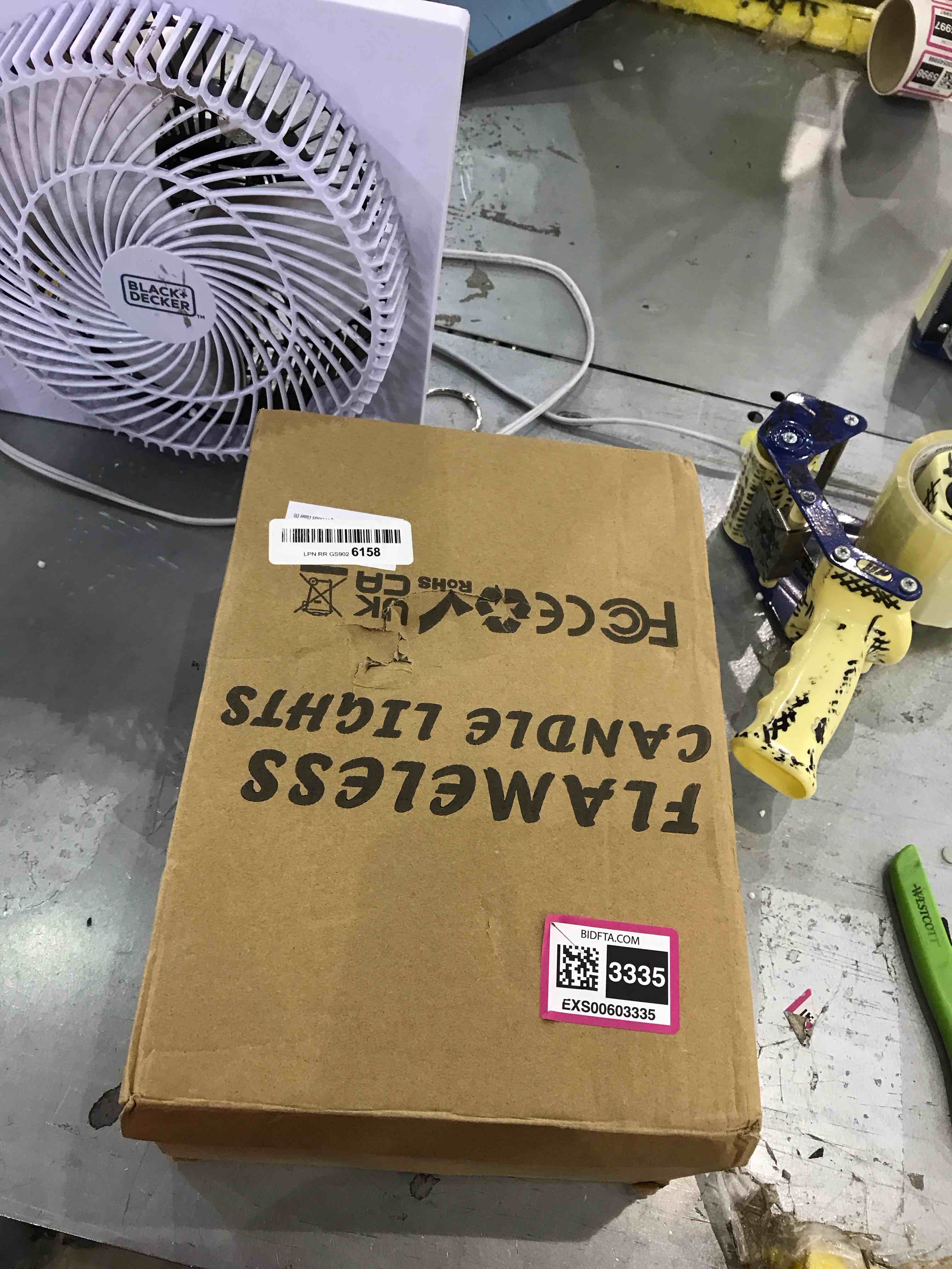 https://s3.amazonaws.com/lotting-images-prod/bidfta/EXS00603335_1698754448923.jpeg