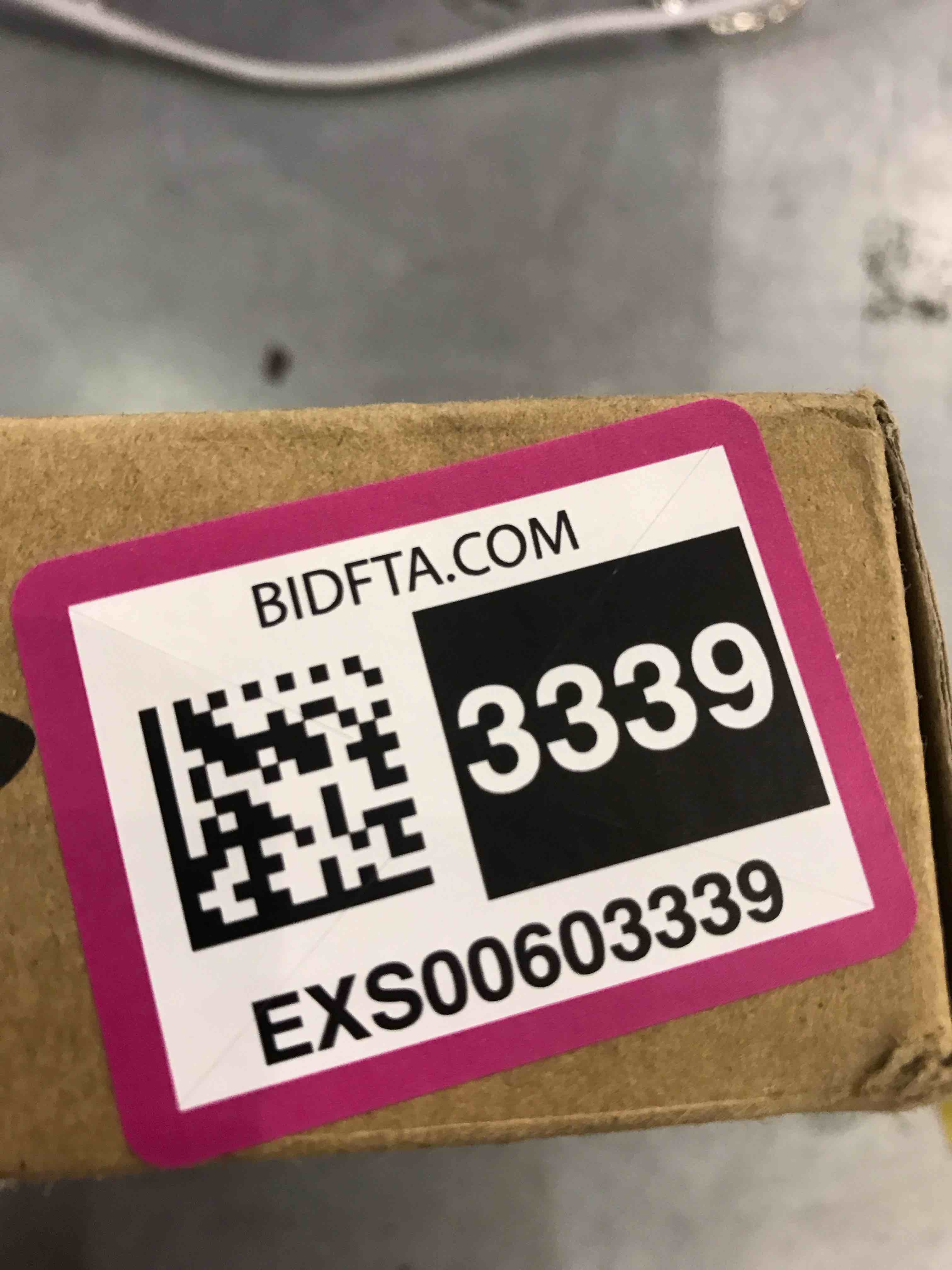 https://s3.amazonaws.com/lotting-images-prod/bidfta/EXS00603339_1698754808471.jpeg