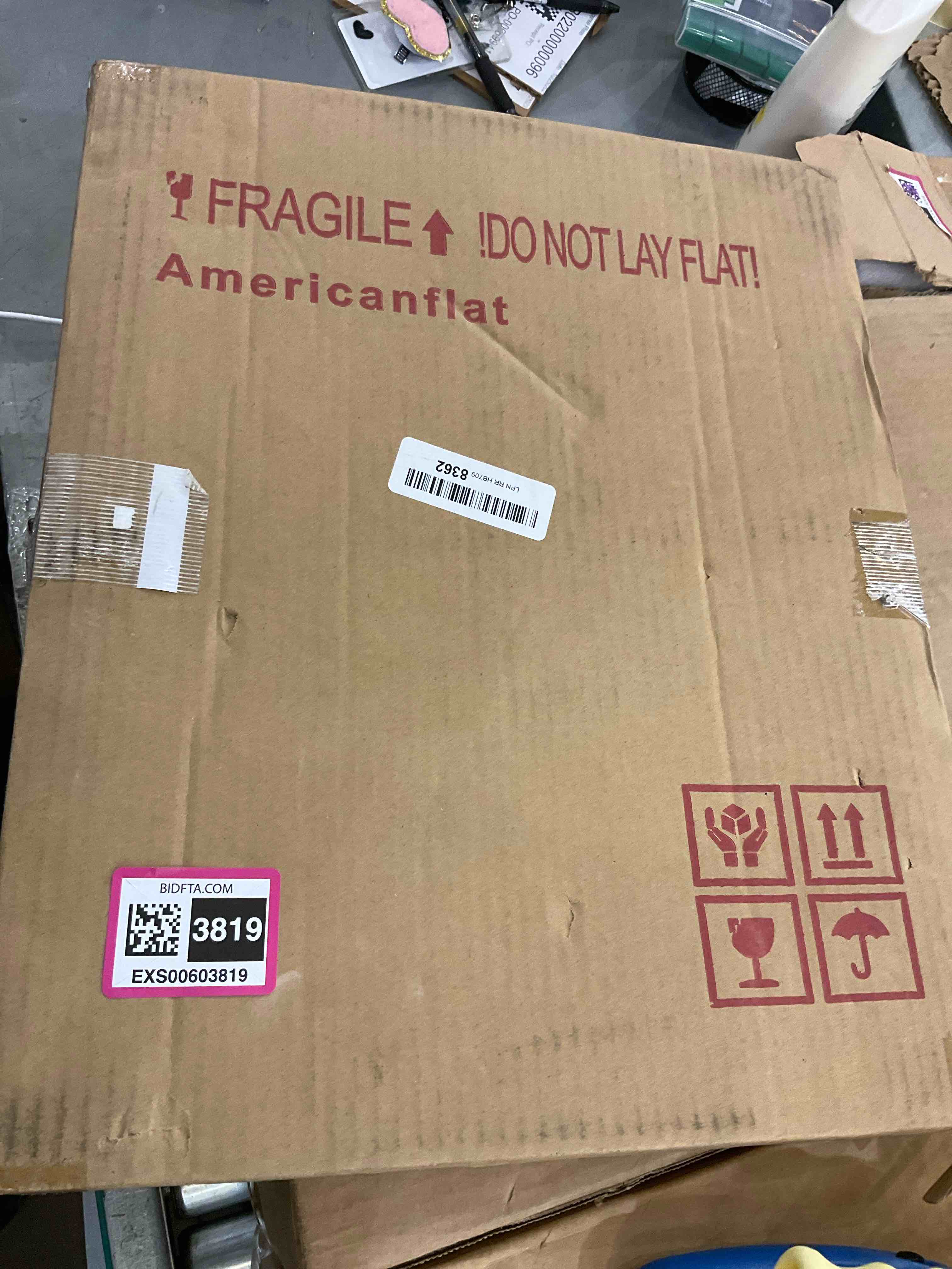 https://s3.amazonaws.com/lotting-images-prod/bidfta/EXS00603819_1698261566221.jpeg