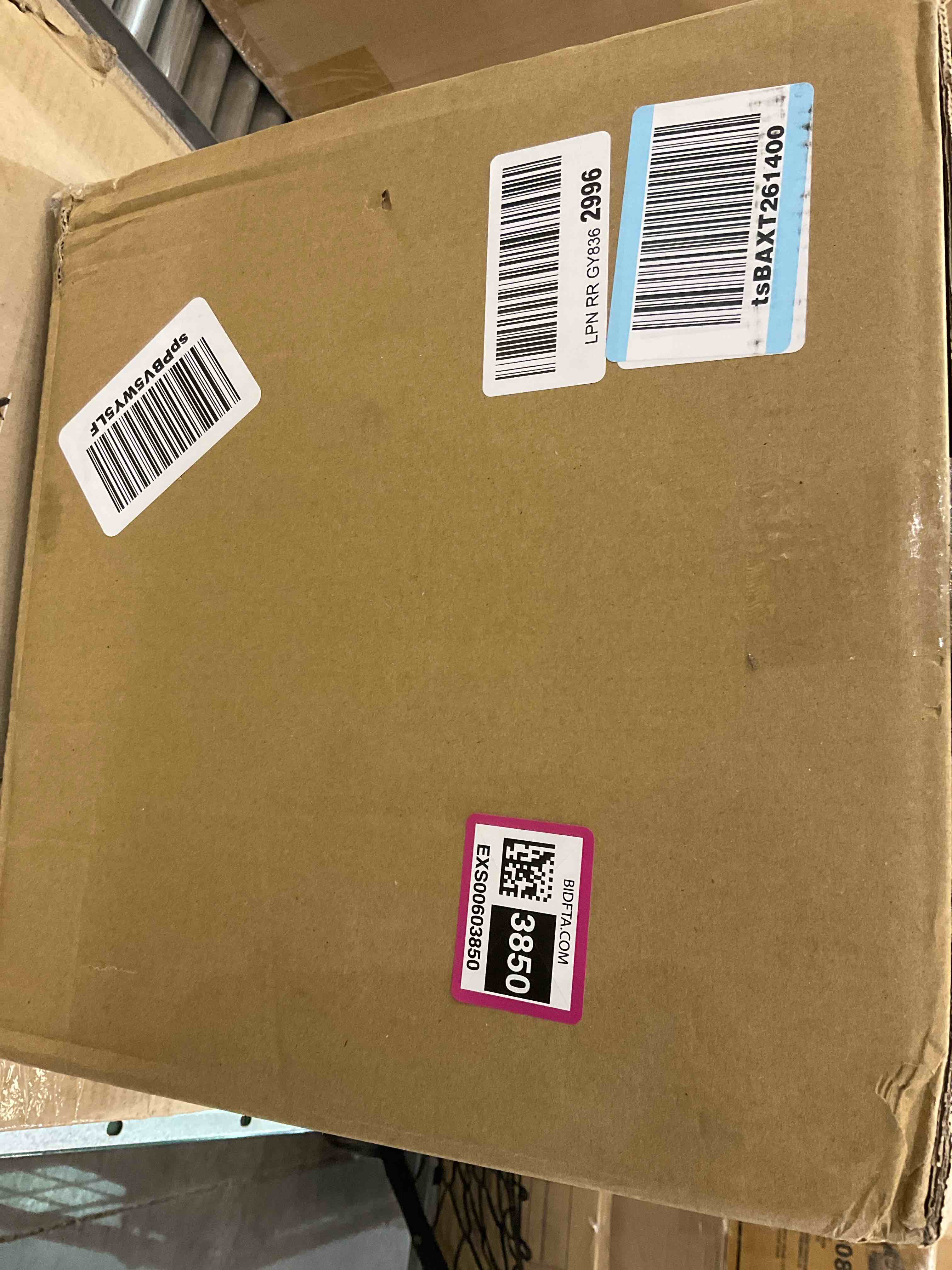 https://s3.amazonaws.com/lotting-images-prod/bidfta/EXS00603850_1698329177217.jpeg