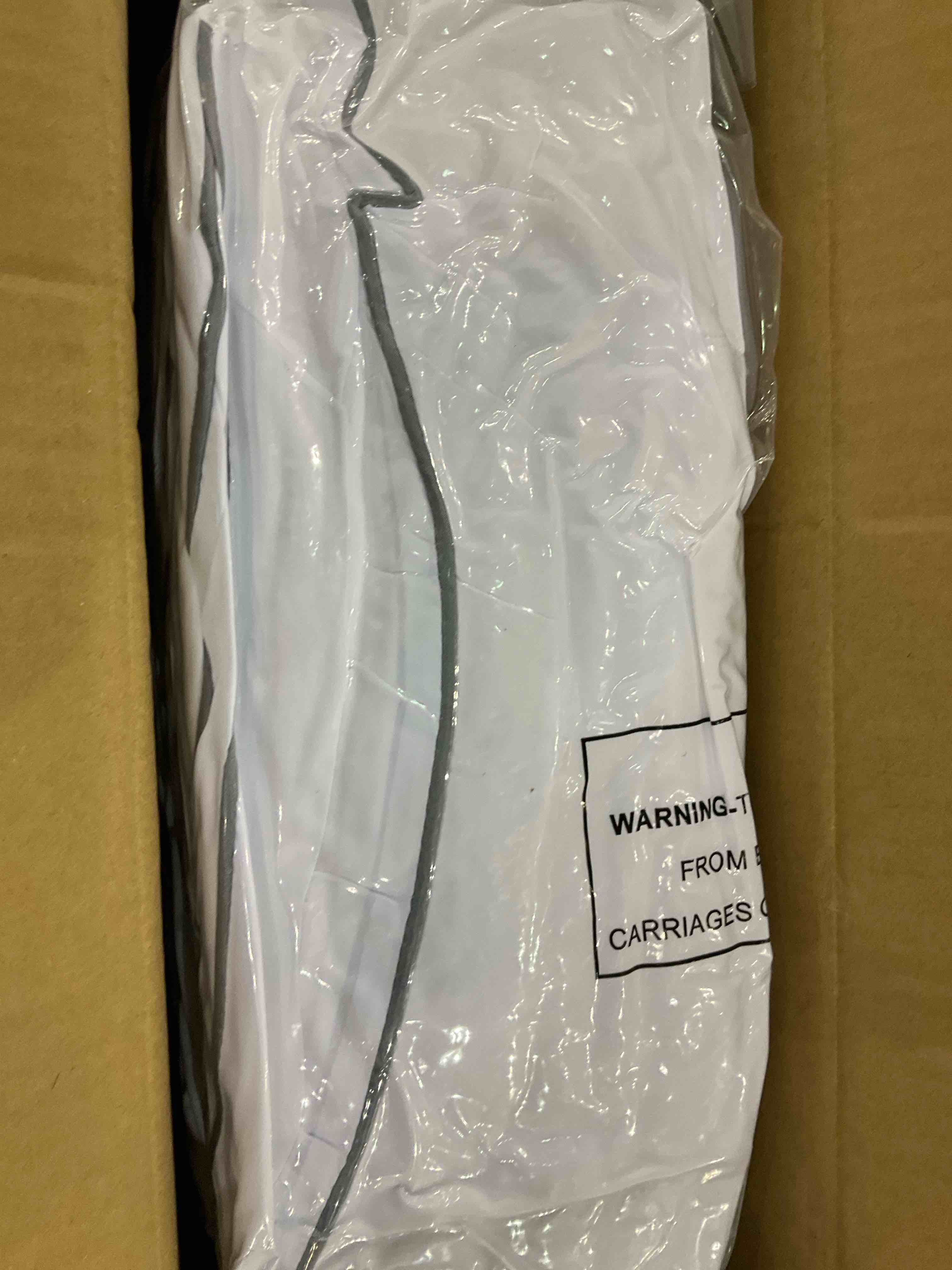 https://s3.amazonaws.com/lotting-images-prod/bidfta/EXS00604074_1698843038303.jpeg