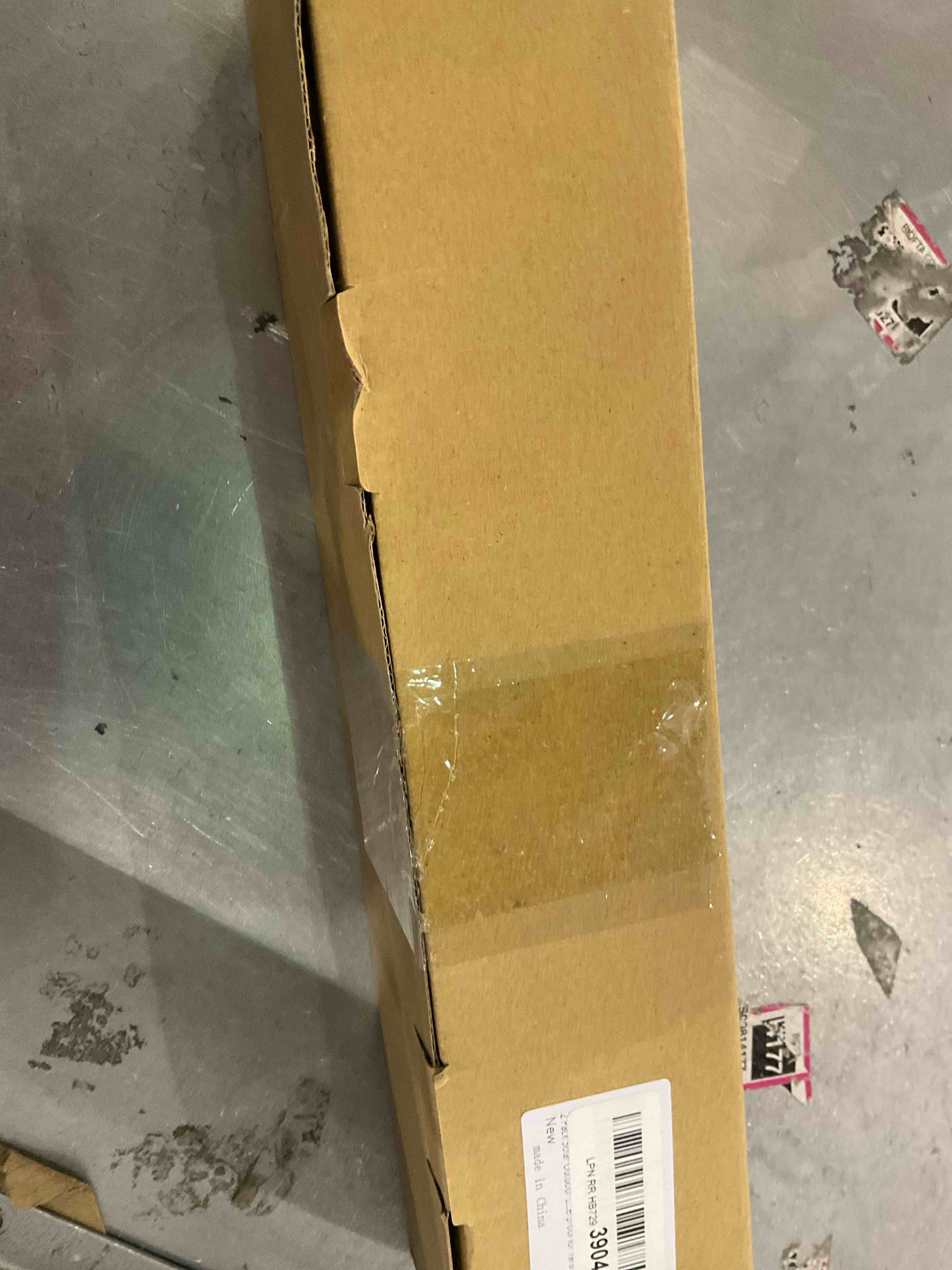 https://s3.amazonaws.com/lotting-images-prod/bidfta/EXS00604135_1698924362089.jpeg