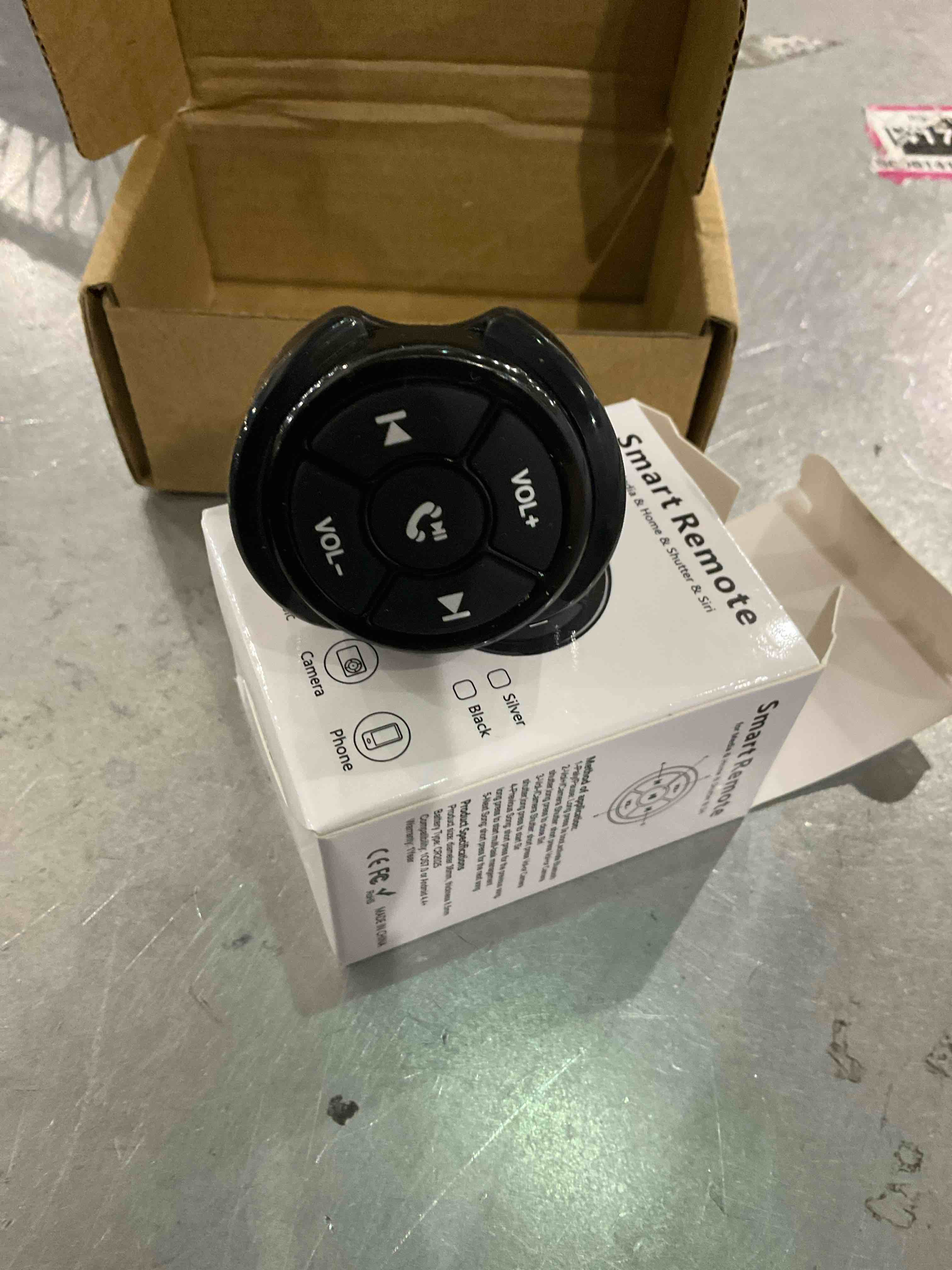 https://s3.amazonaws.com/lotting-images-prod/bidfta/EXS00604151_1698925884094.jpeg