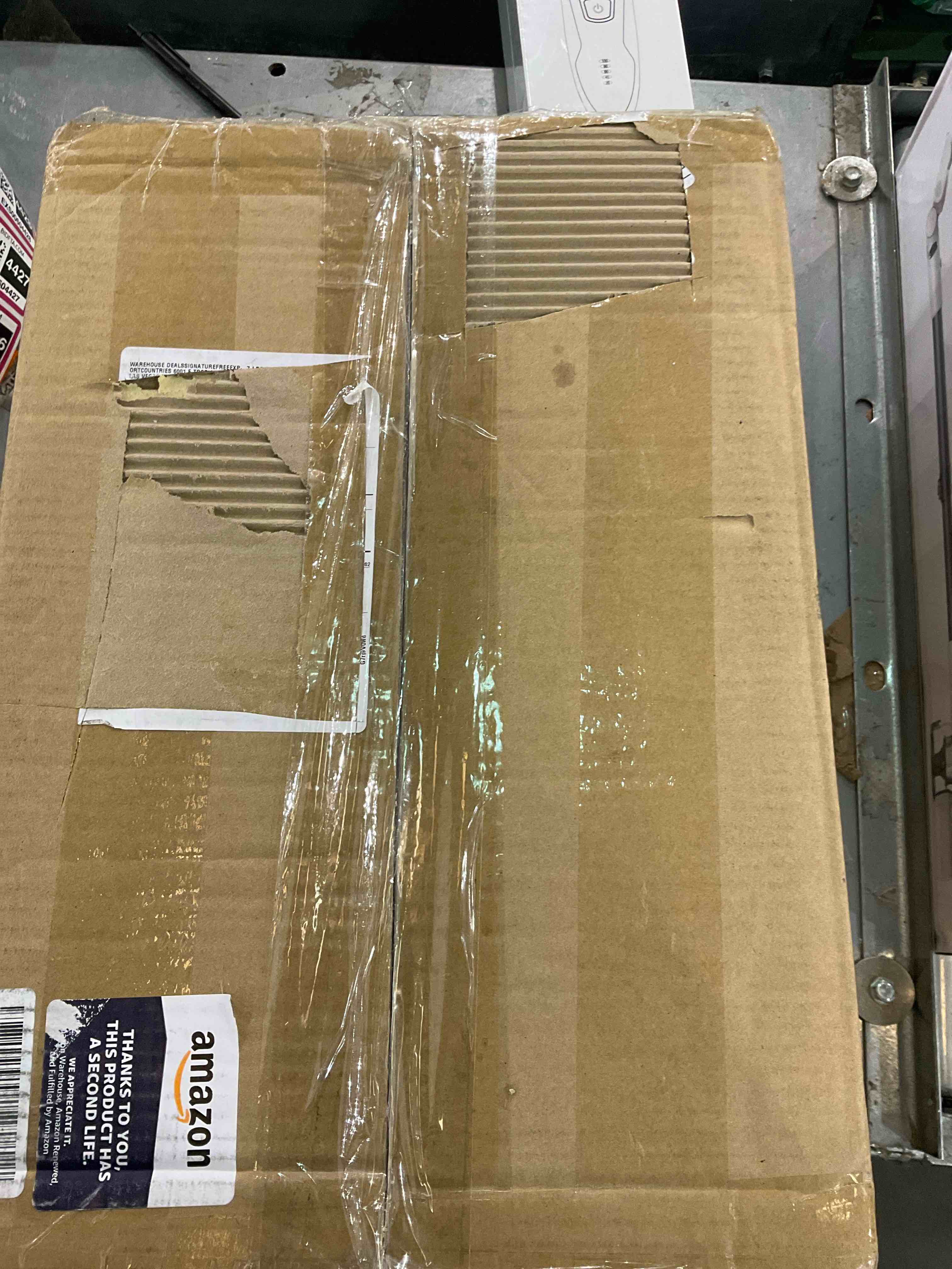 https://s3.amazonaws.com/lotting-images-prod/bidfta/EXS00604410_1699021046413.jpeg