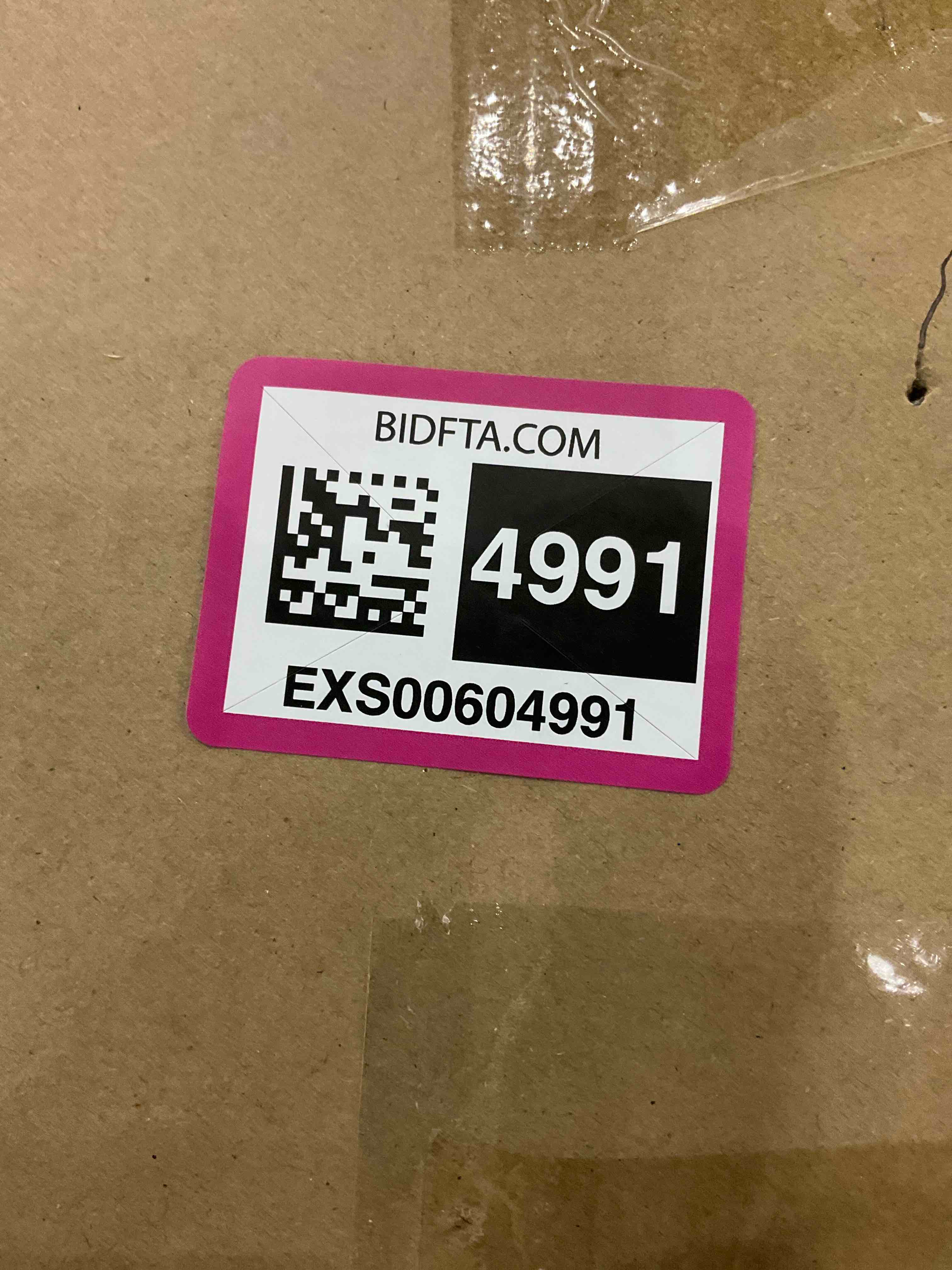https://s3.amazonaws.com/lotting-images-prod/bidfta/EXS00604991_1698838254475.jpeg