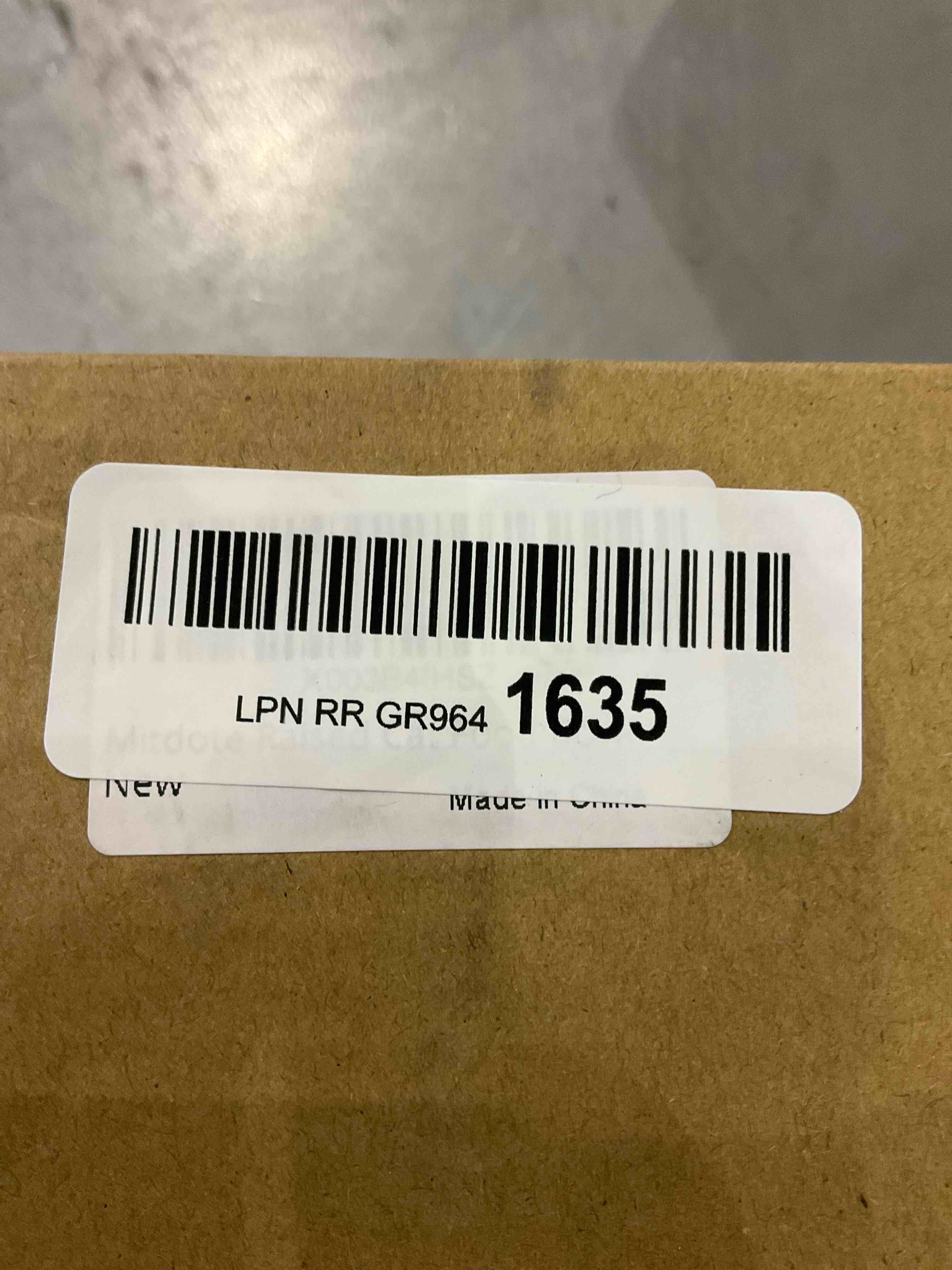 https://s3.amazonaws.com/lotting-images-prod/bidfta/EXS00604993_1698838396143.jpeg