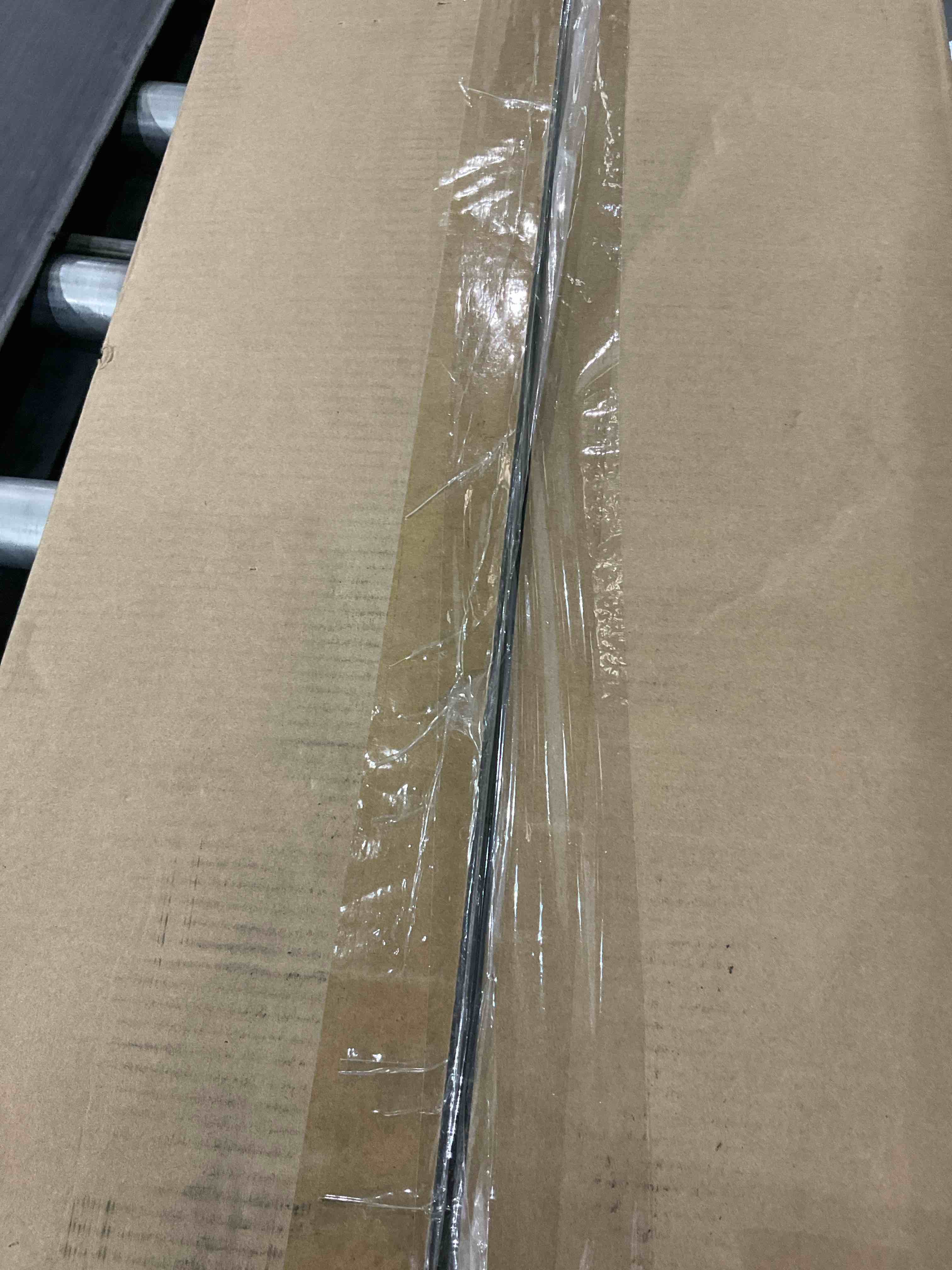 https://s3.amazonaws.com/lotting-images-prod/bidfta/EXS00605256_1698691216542.jpeg