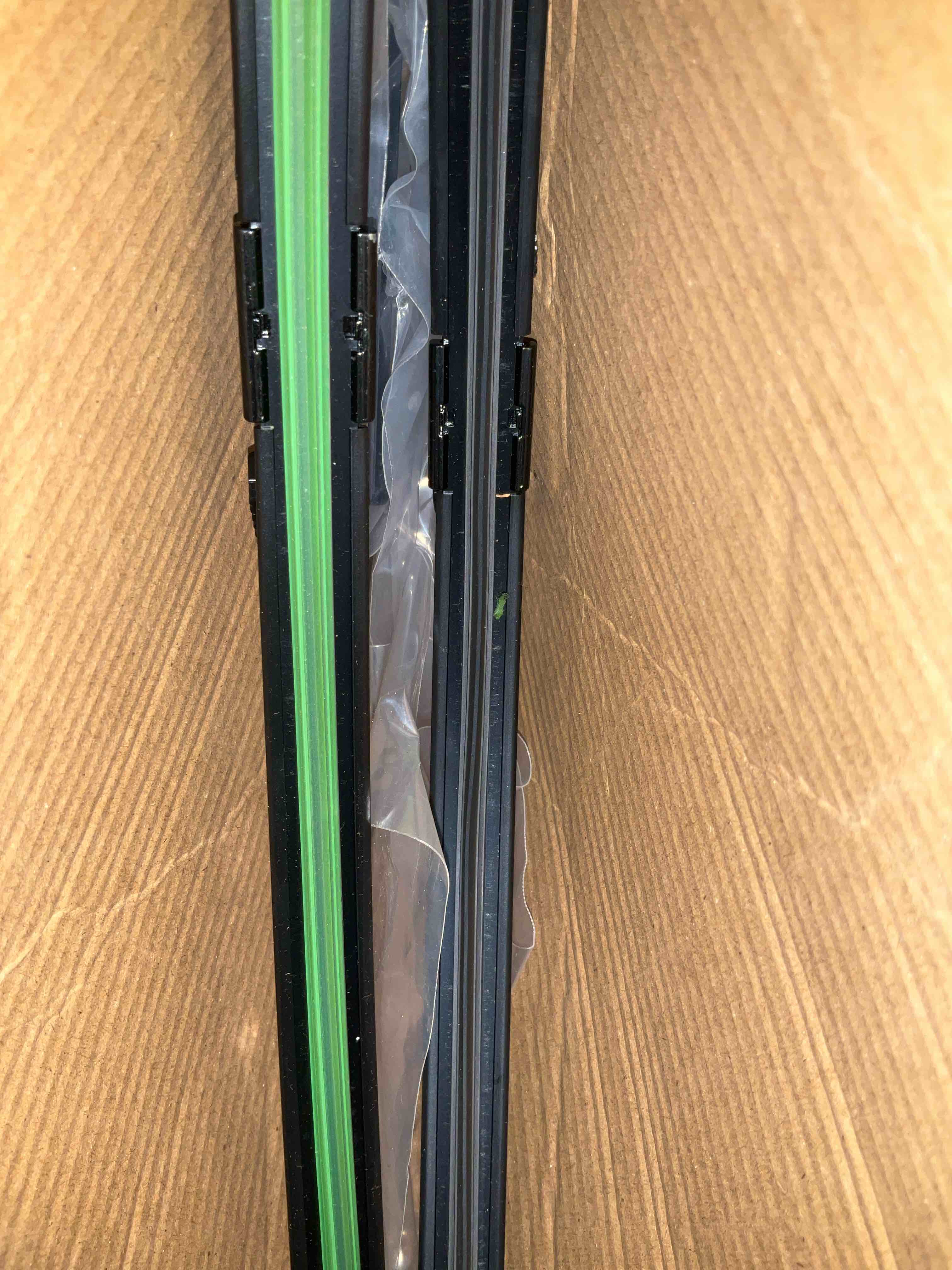 https://s3.amazonaws.com/lotting-images-prod/bidfta/EXS00605487_1698839144560.jpeg