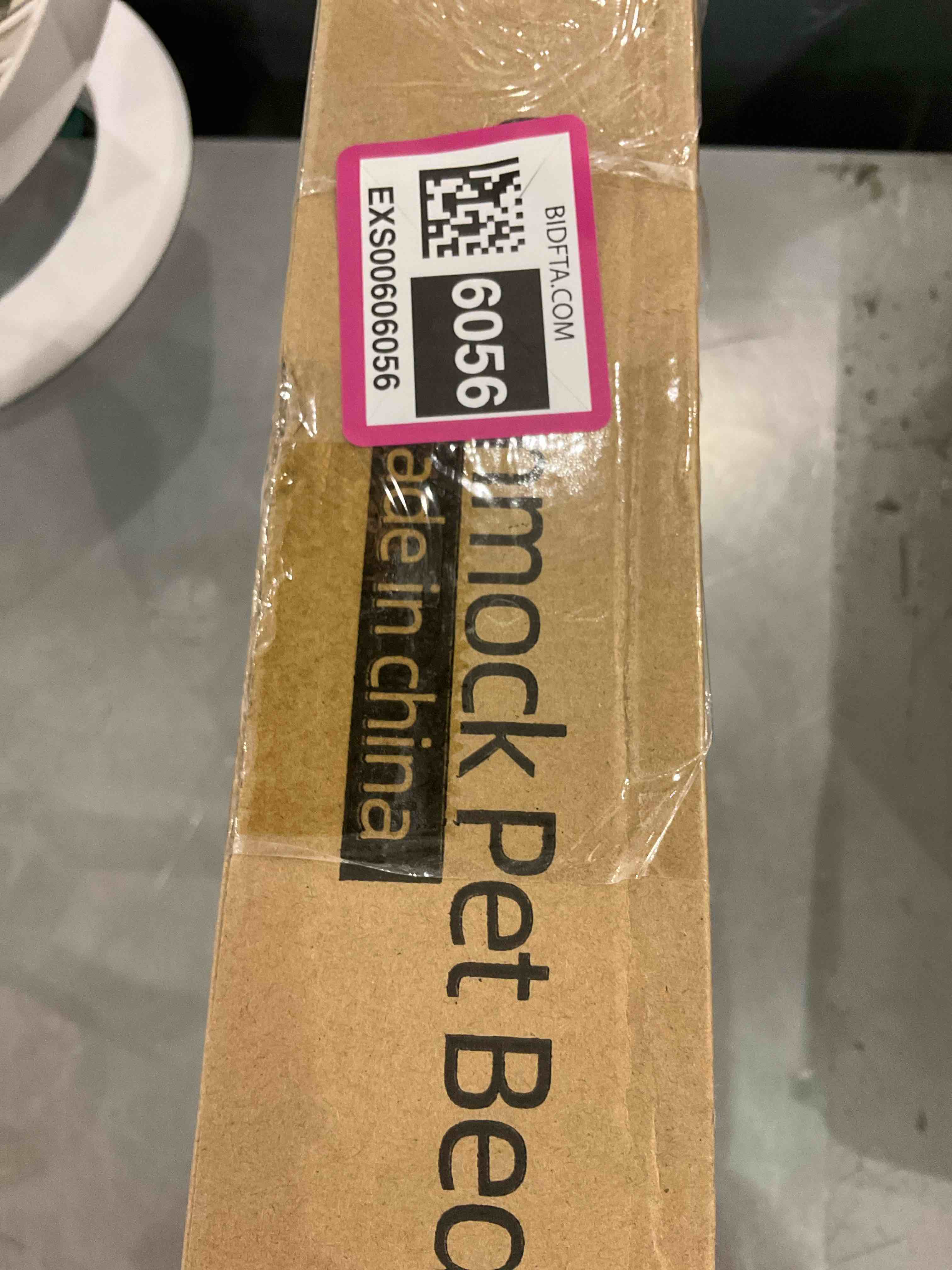 https://s3.amazonaws.com/lotting-images-prod/bidfta/EXS00606056_1698154784087.jpeg