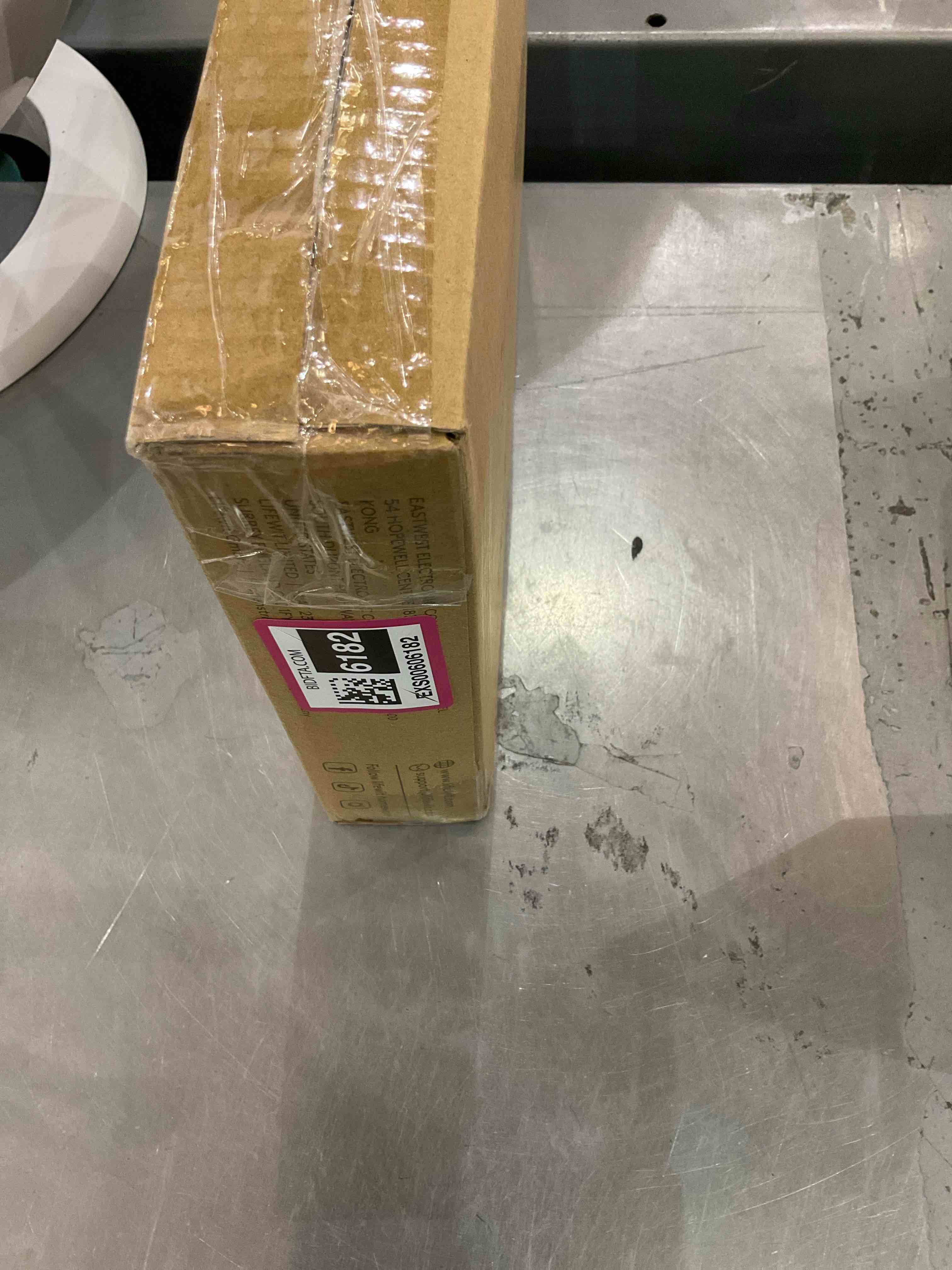 https://s3.amazonaws.com/lotting-images-prod/bidfta/EXS00606182_1698169297238.jpeg
