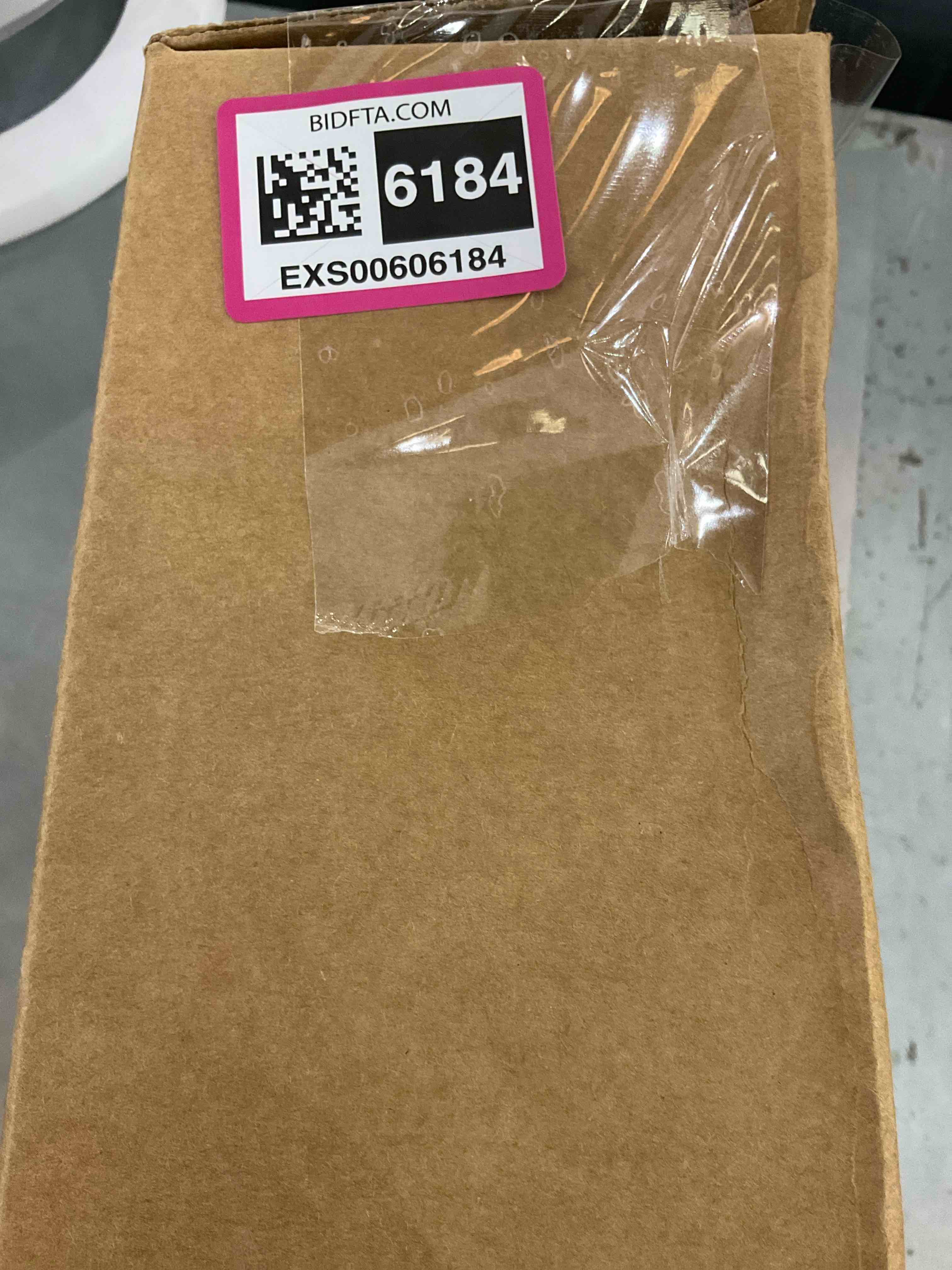 https://s3.amazonaws.com/lotting-images-prod/bidfta/EXS00606184_1698169452047.jpeg