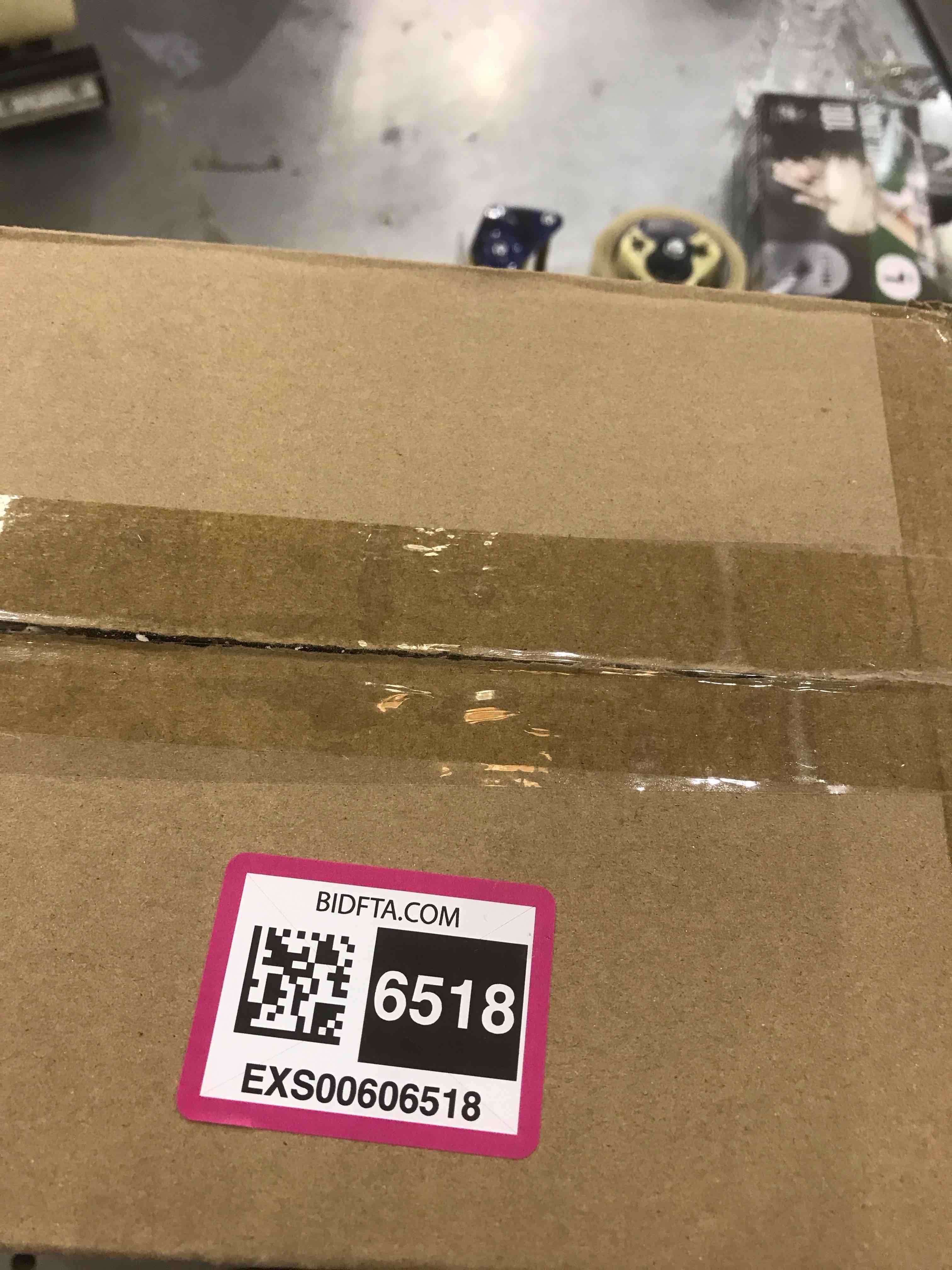 https://s3.amazonaws.com/lotting-images-prod/bidfta/EXS00606518_1698085278040.jpeg