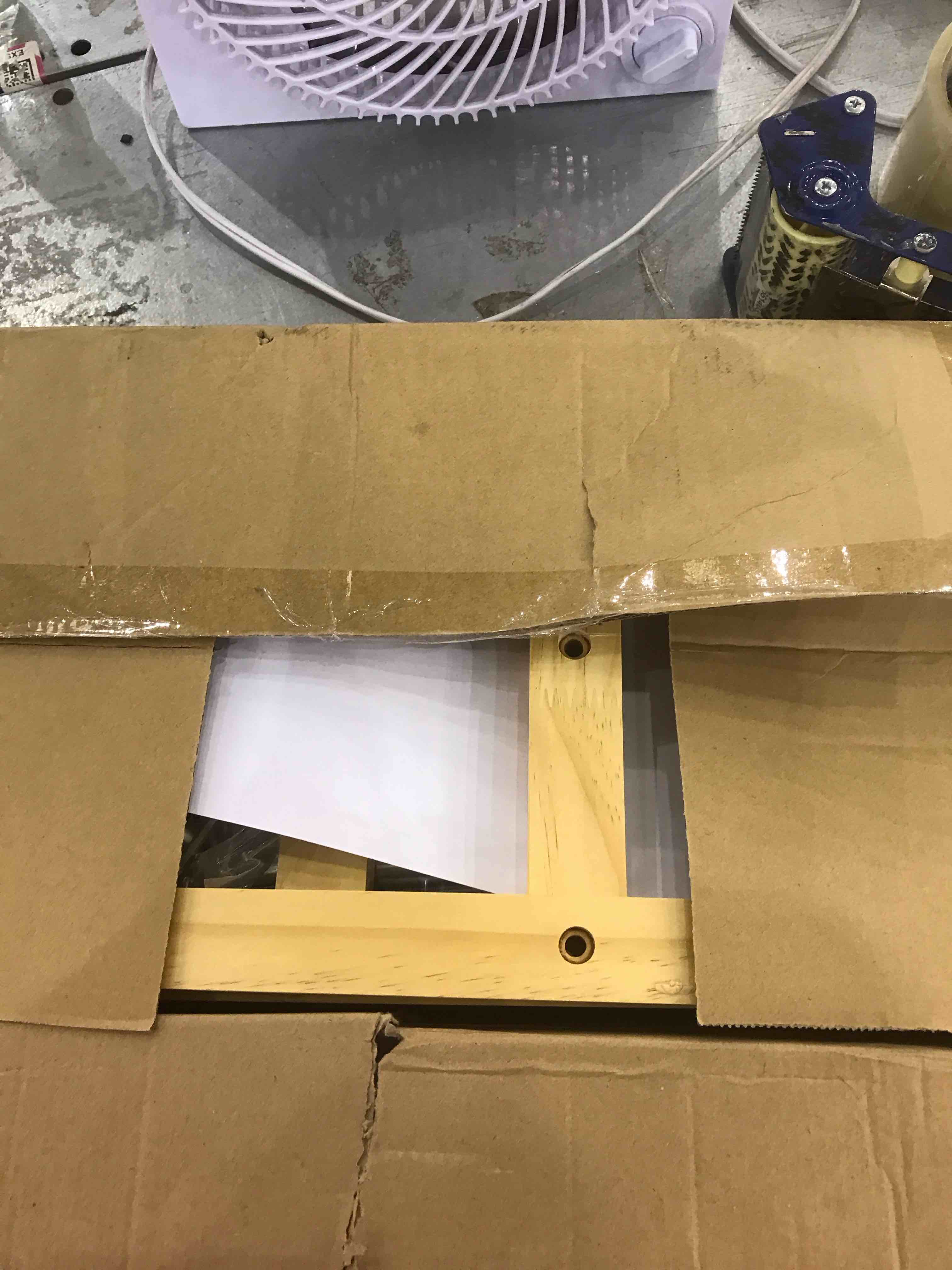 https://s3.amazonaws.com/lotting-images-prod/bidfta/EXS00606585_1698154943990.jpeg