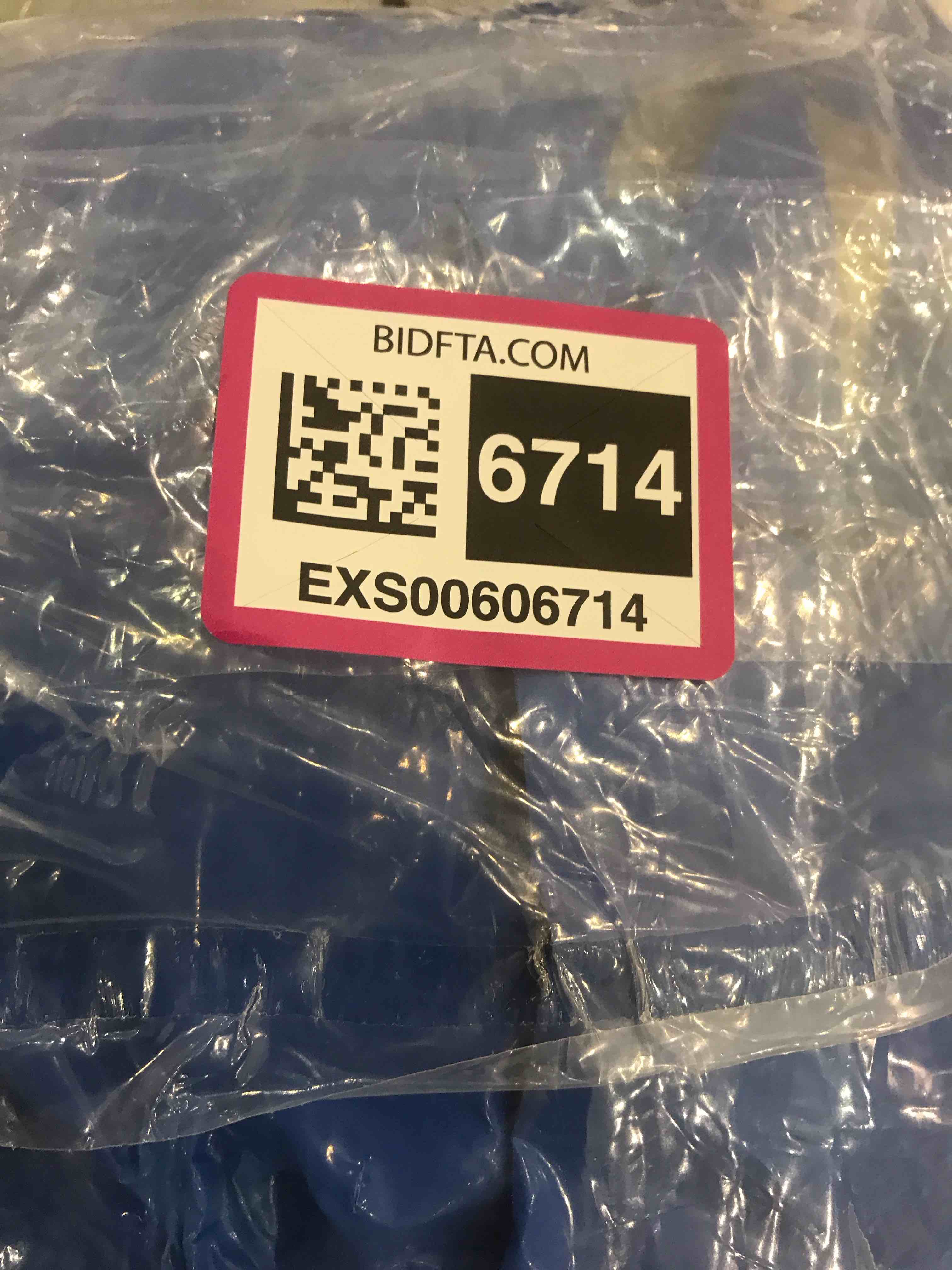 OUTNEE Acrylic Sign Holders, 20 PCS Clear Place Card Holders with Card Slot, Table Numbers Display Stands, for Wedding/Menu/Meeting/Table Numbers