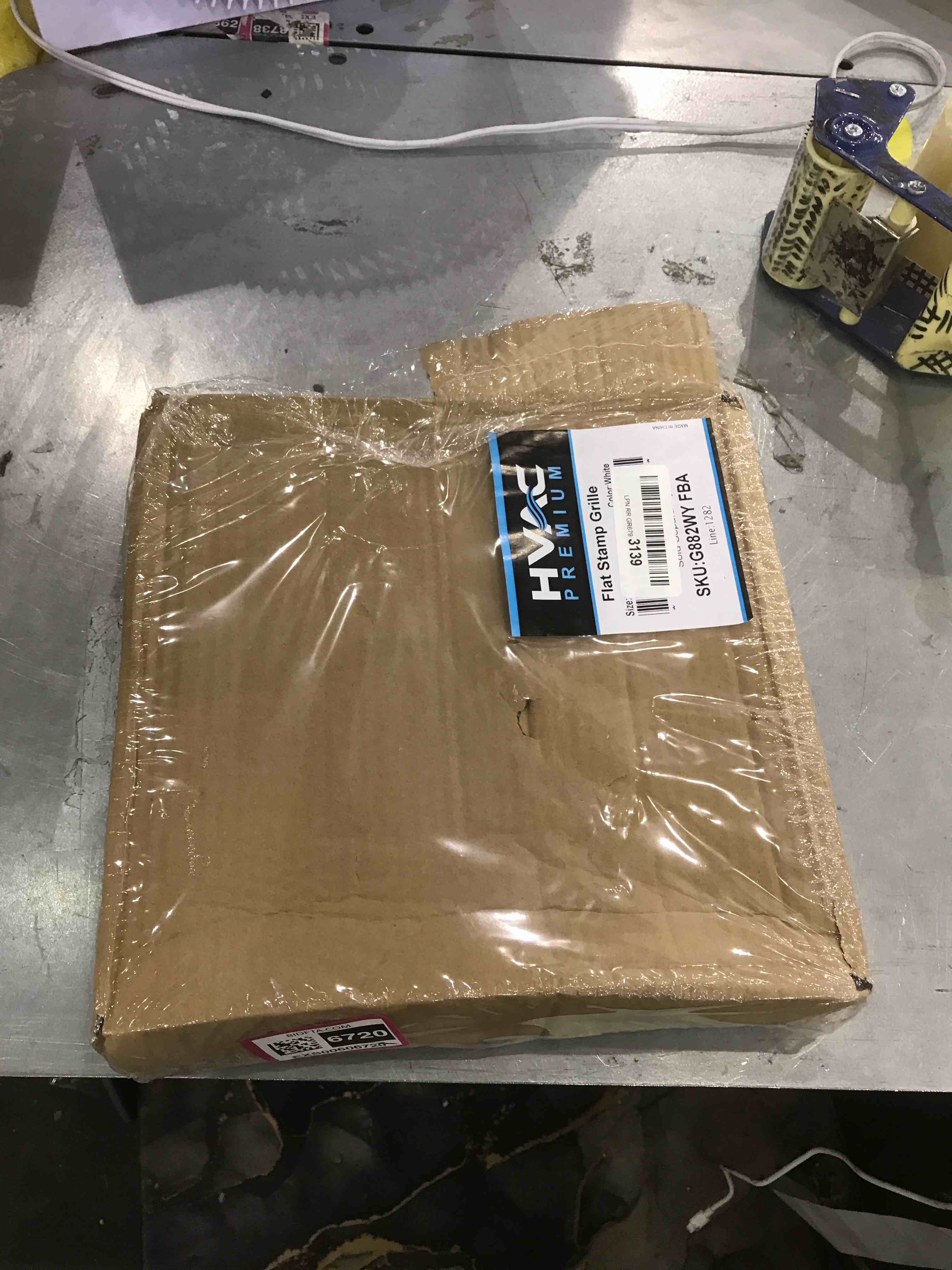 https://s3.amazonaws.com/lotting-images-prod/bidfta/EXS00606720_1698234391926.jpeg
