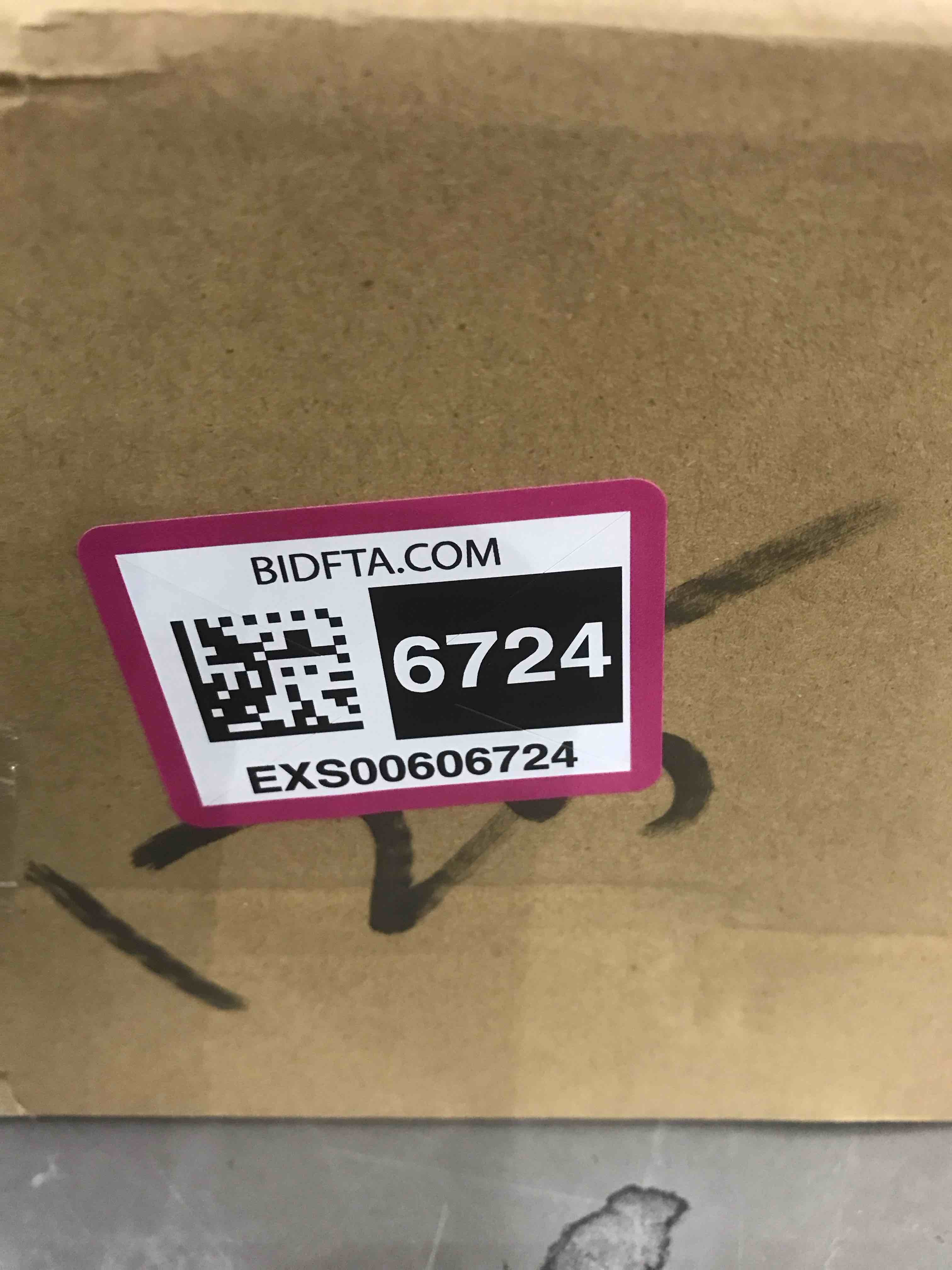 https://s3.amazonaws.com/lotting-images-prod/bidfta/EXS00606724_1698235092012.jpeg