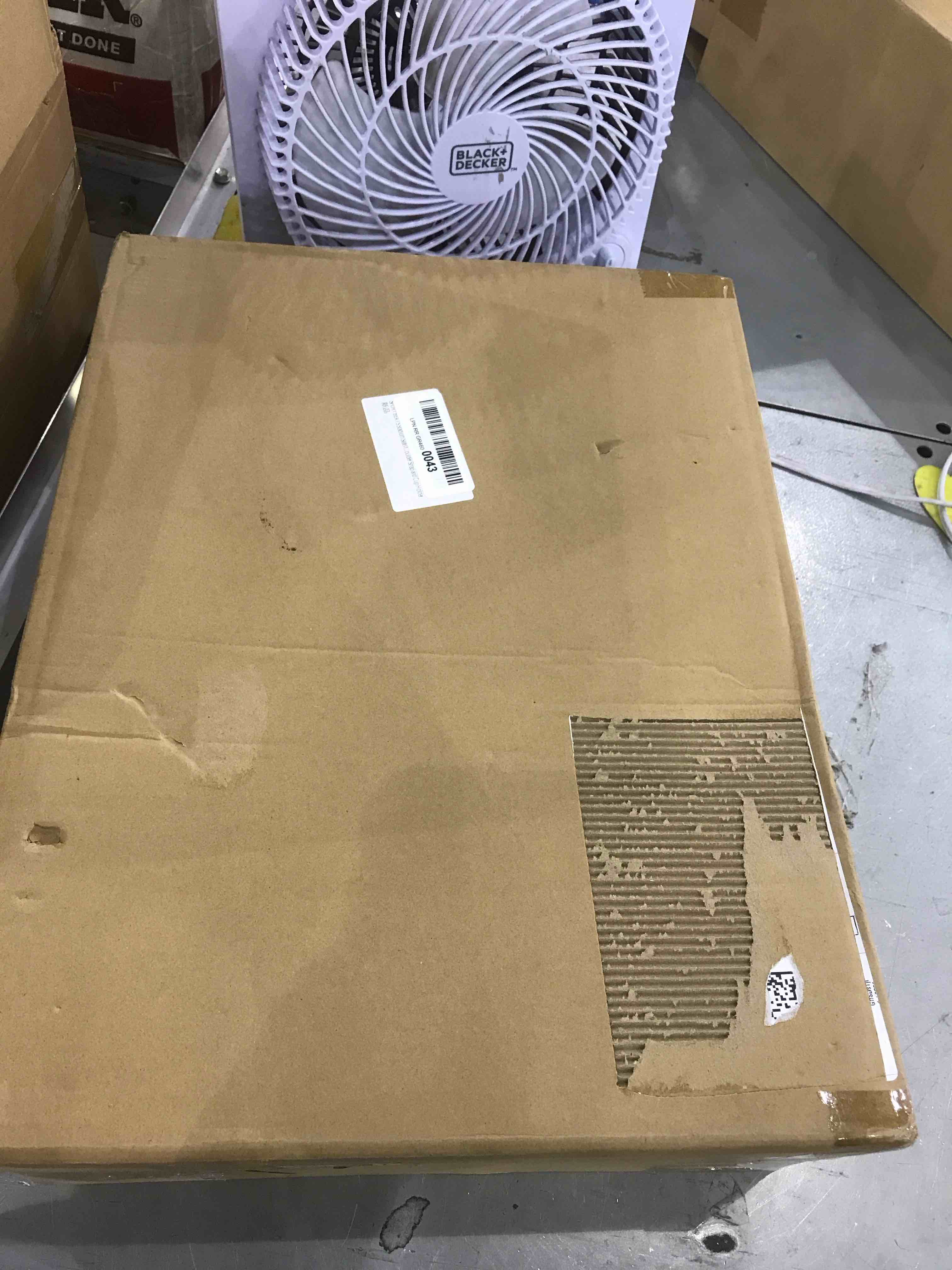 https://s3.amazonaws.com/lotting-images-prod/bidfta/EXS00606724_1698235094531.jpeg