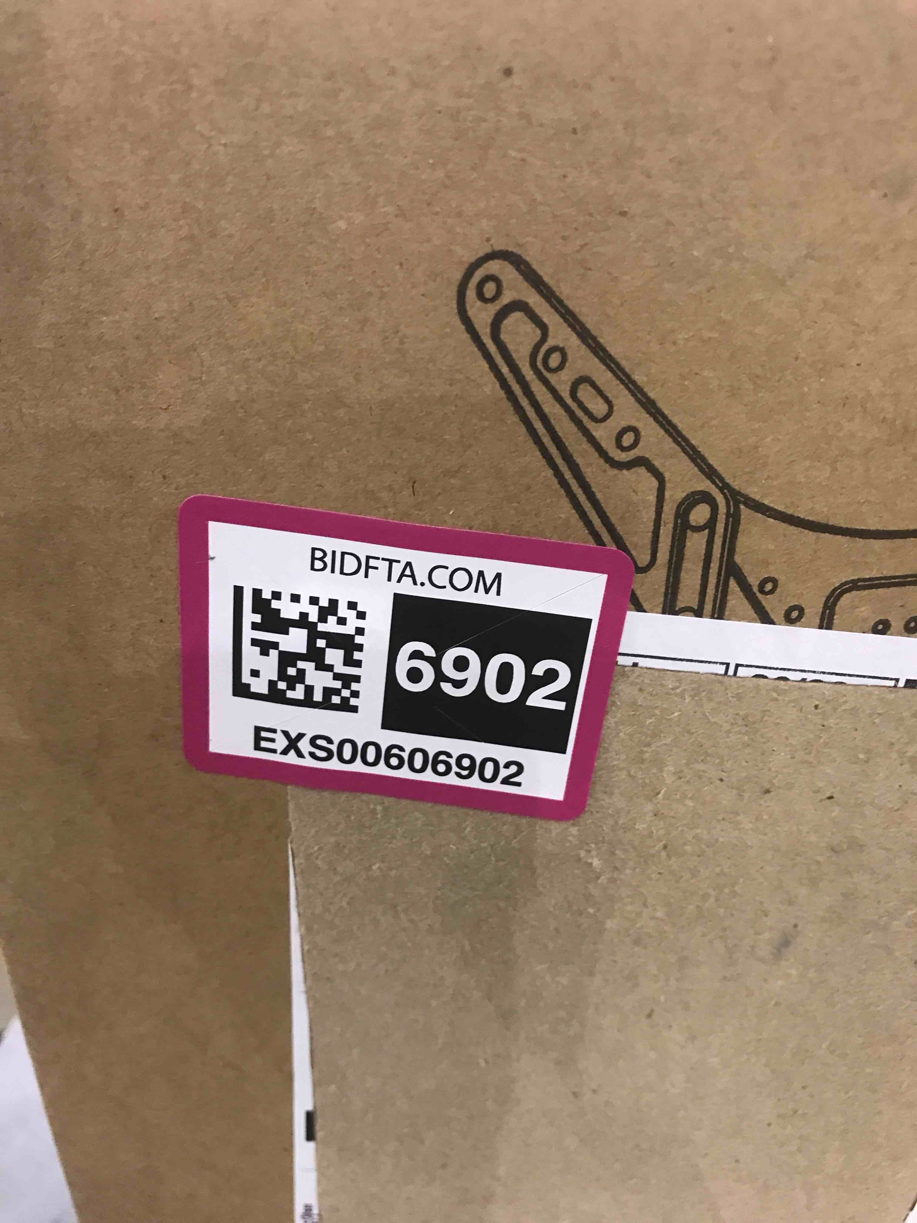 https://s3.amazonaws.com/lotting-images-prod/bidfta/EXS00606902_1698324861034.jpeg